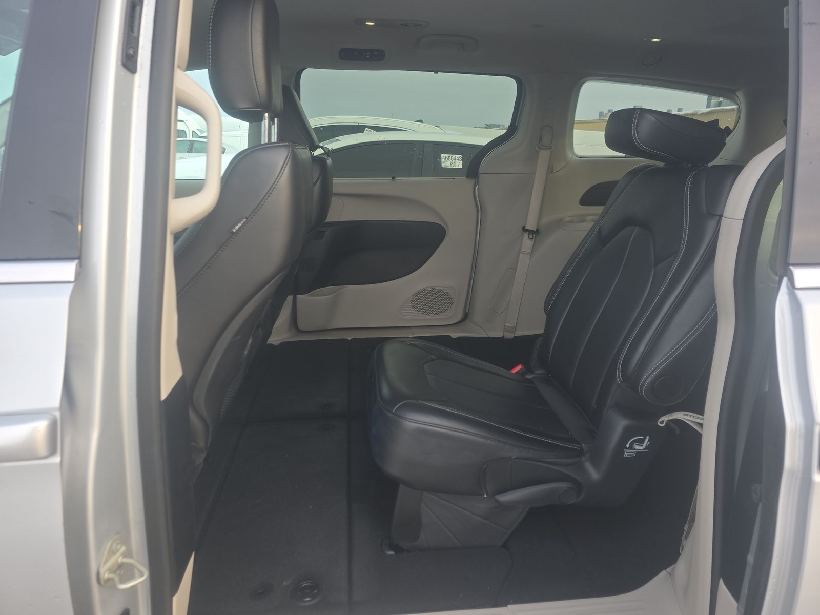 2024 Chrysler Pacifica Touring L FWD