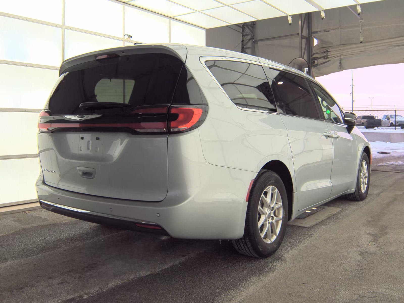 2024 Chrysler Pacifica Touring L FWD