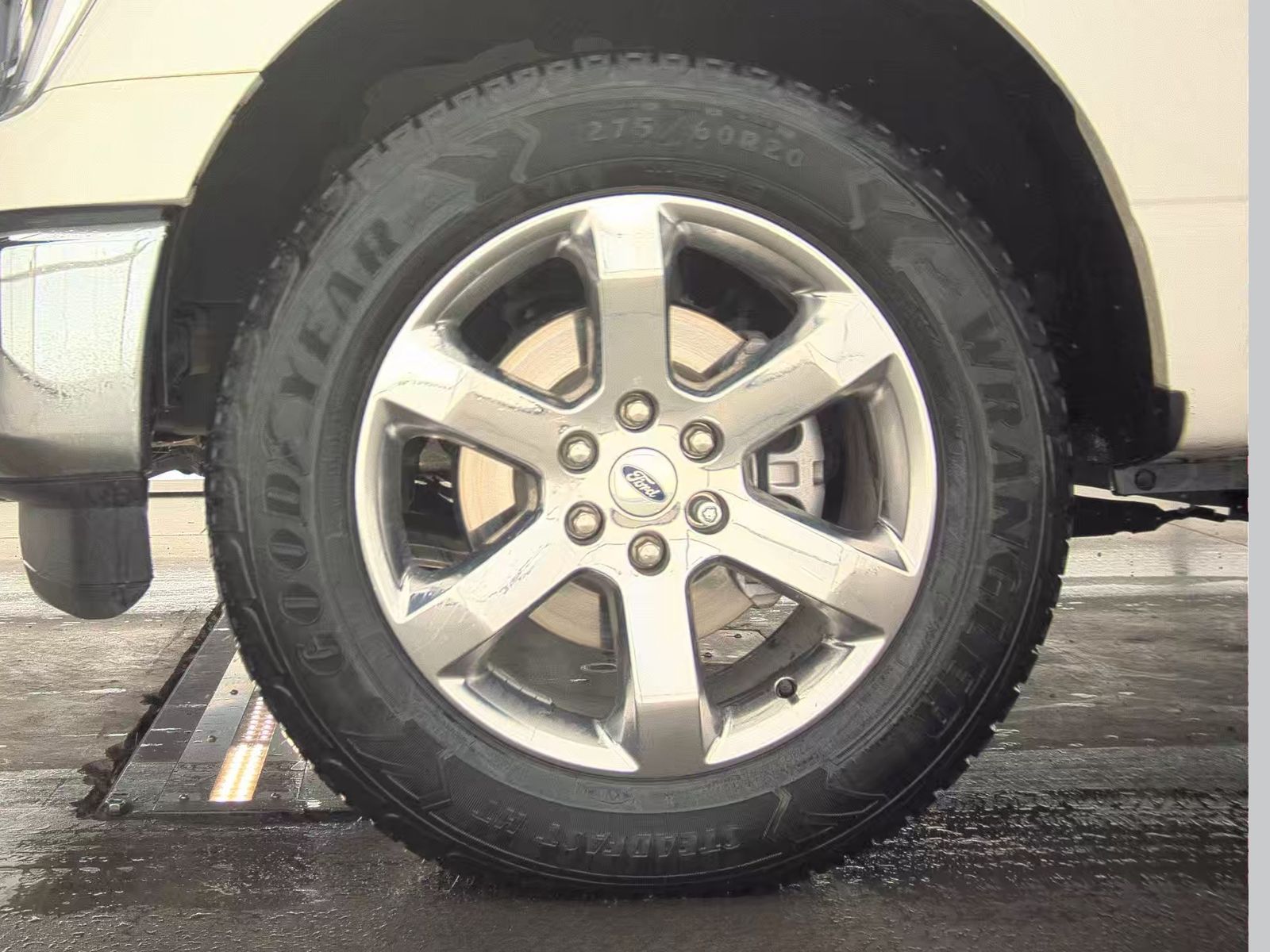 2022 Ford F-150 Lariat AWD