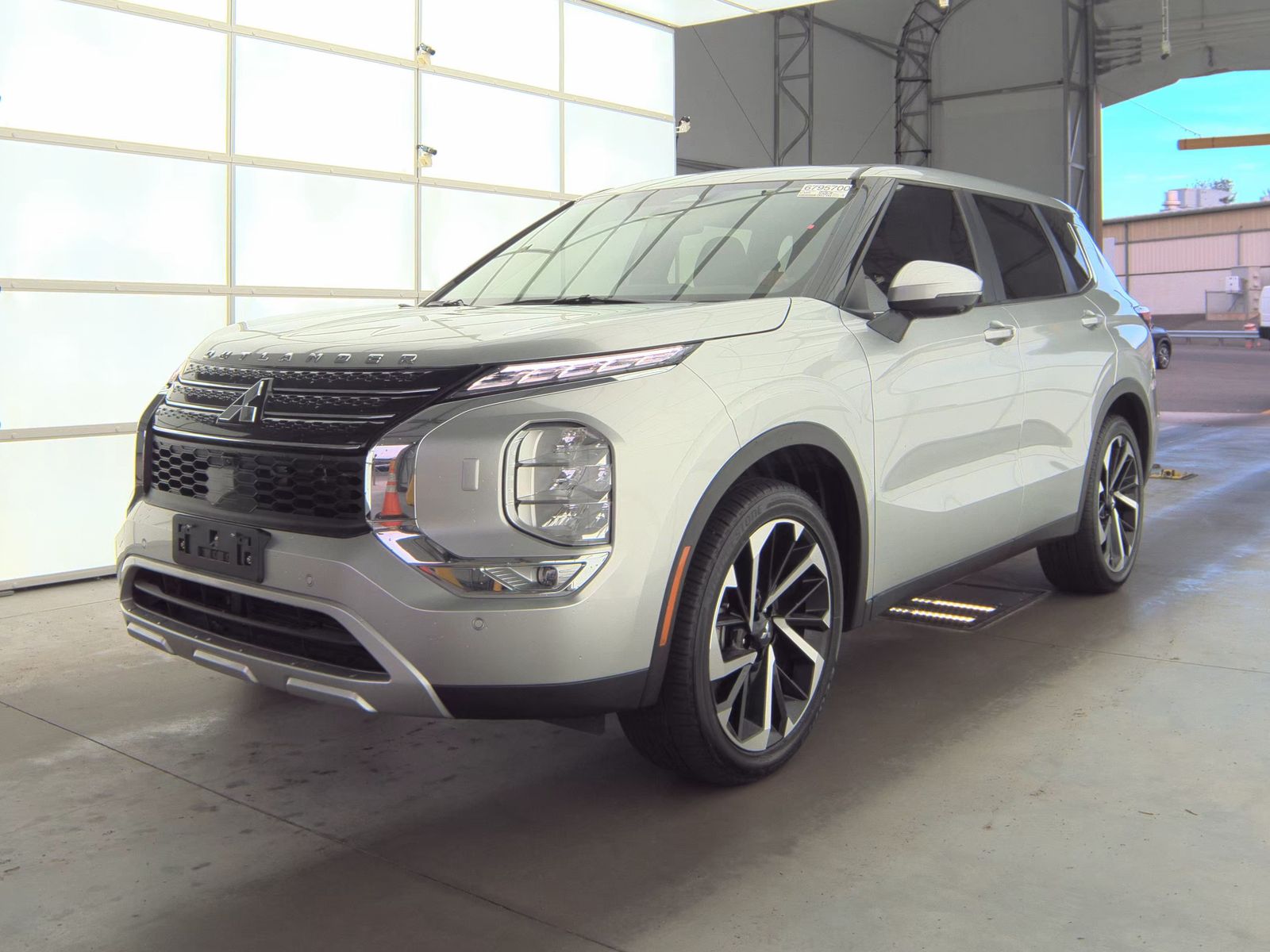 2024 Mitsubishi Outlander SE AWD