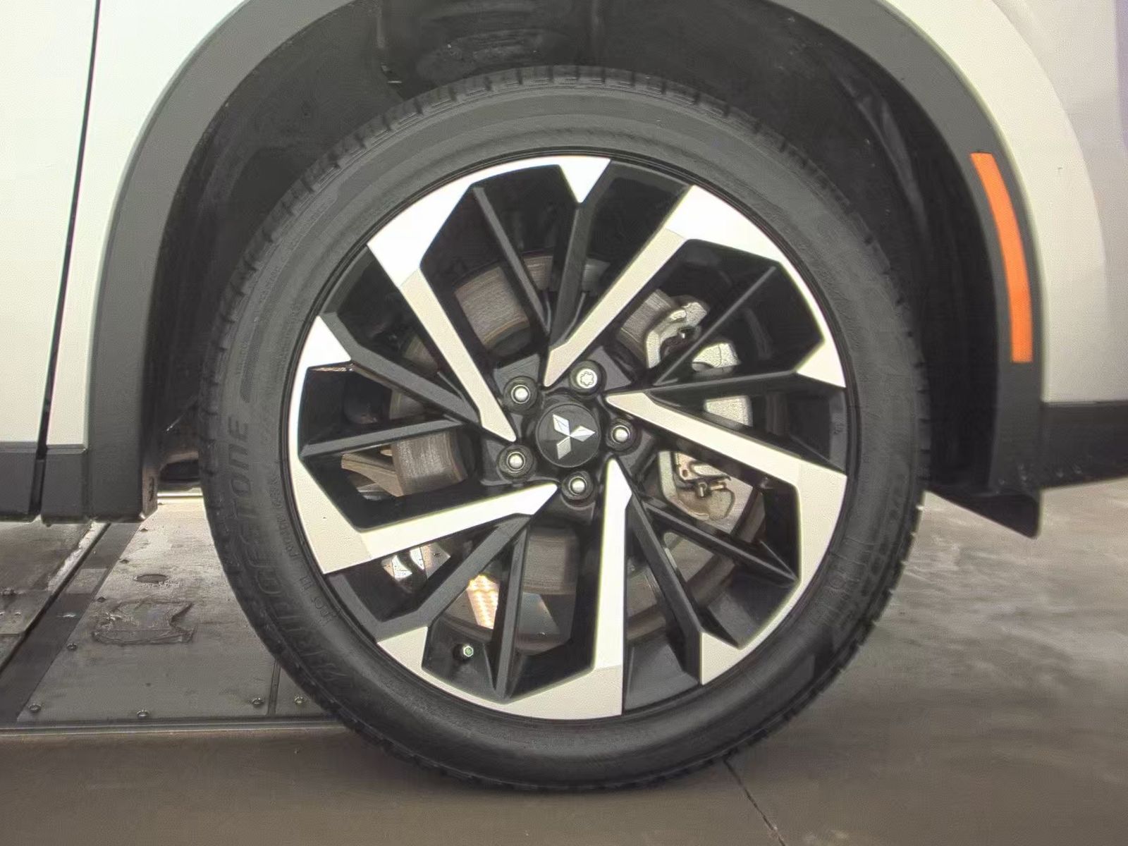 2024 Mitsubishi Outlander SE AWD