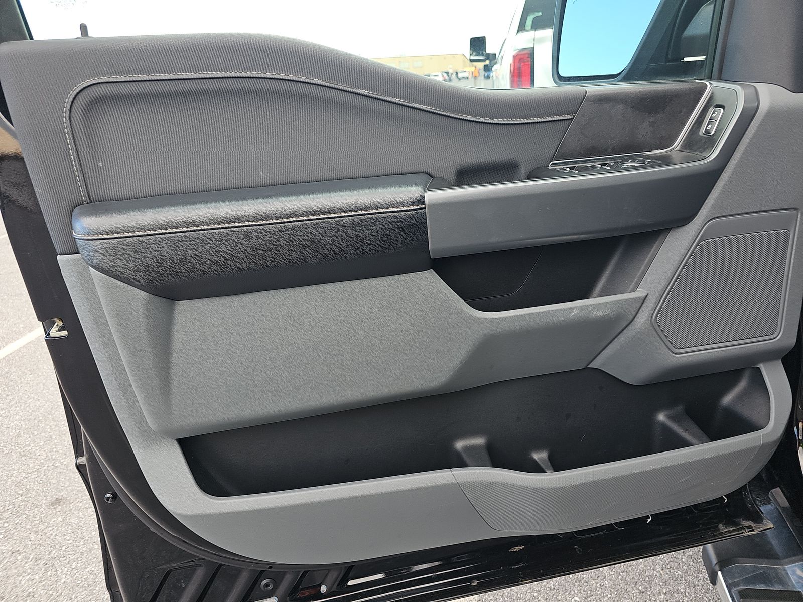 2024 Ford F-150 XLT AWD