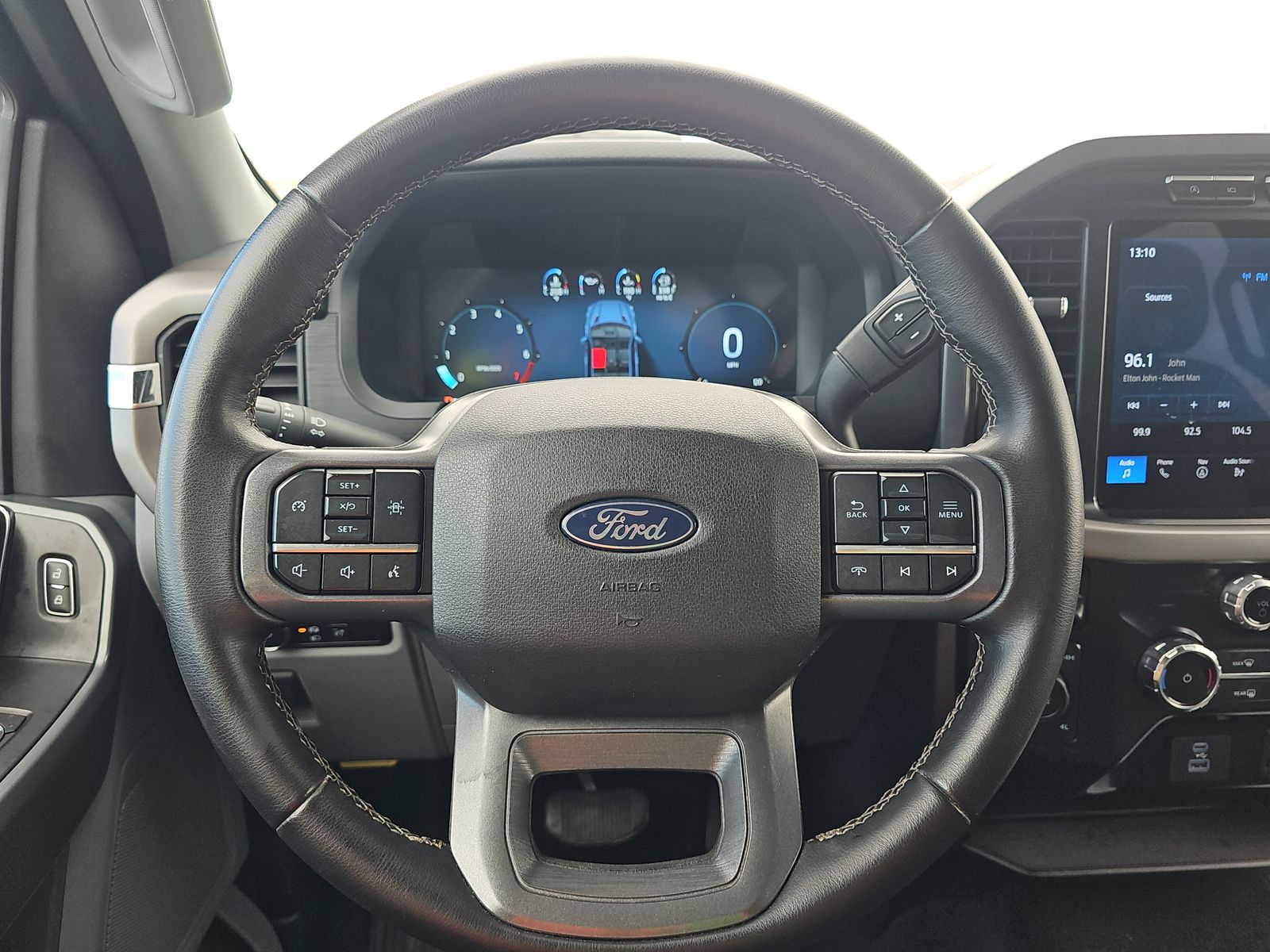 2024 Ford F-150 XLT AWD