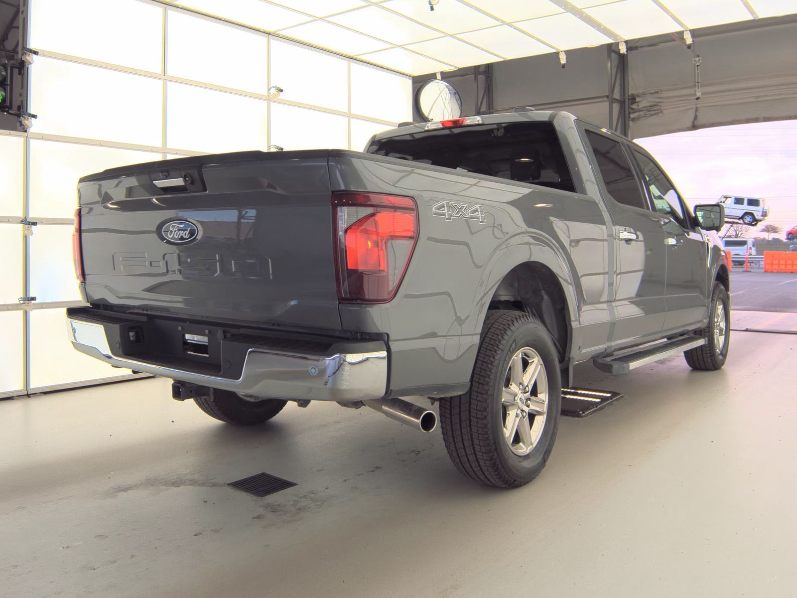 2024 Ford F-150 XLT AWD