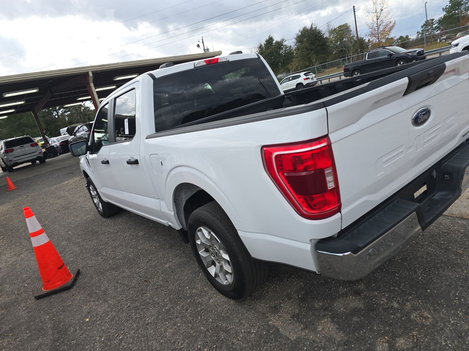 2023 Ford F-150 XLT RWD