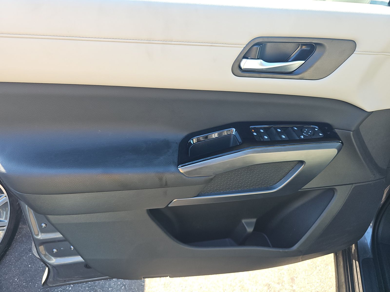 2024 Nissan Pathfinder SL AWD