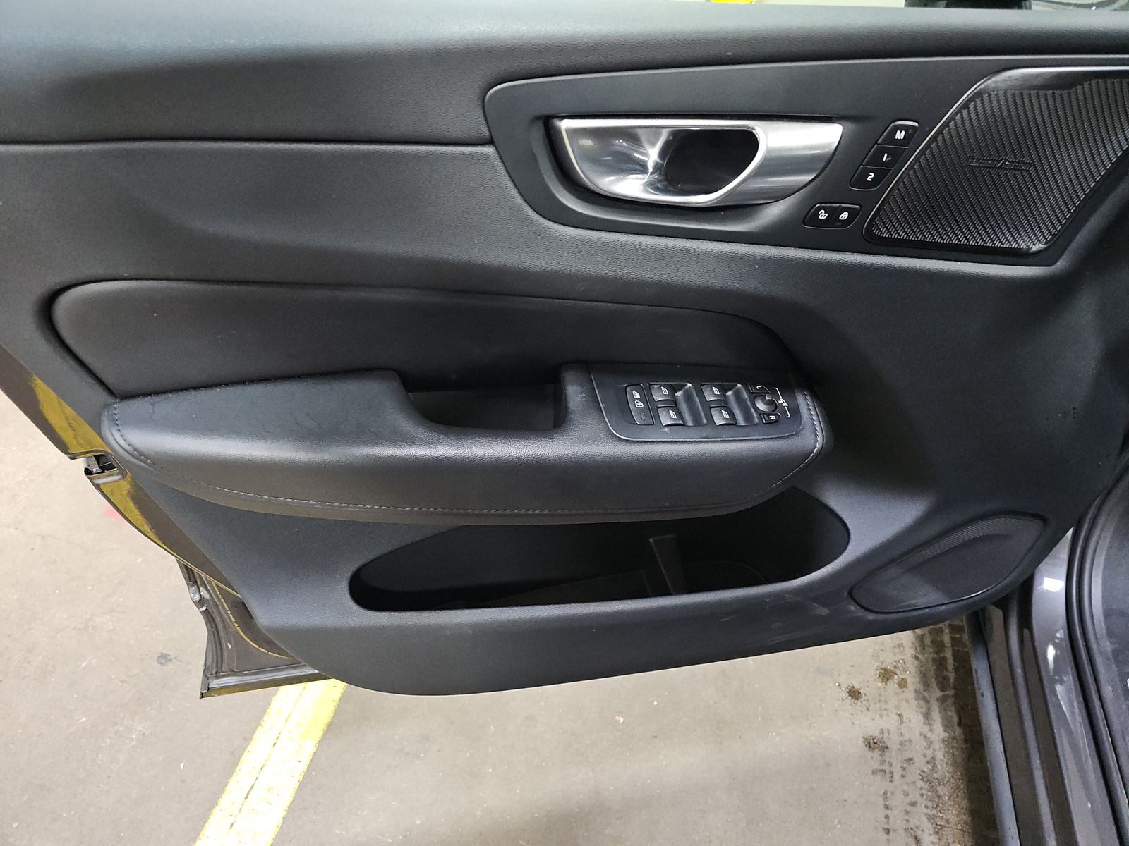 2024 Volvo XC60 Recharge T8 Plus AWD