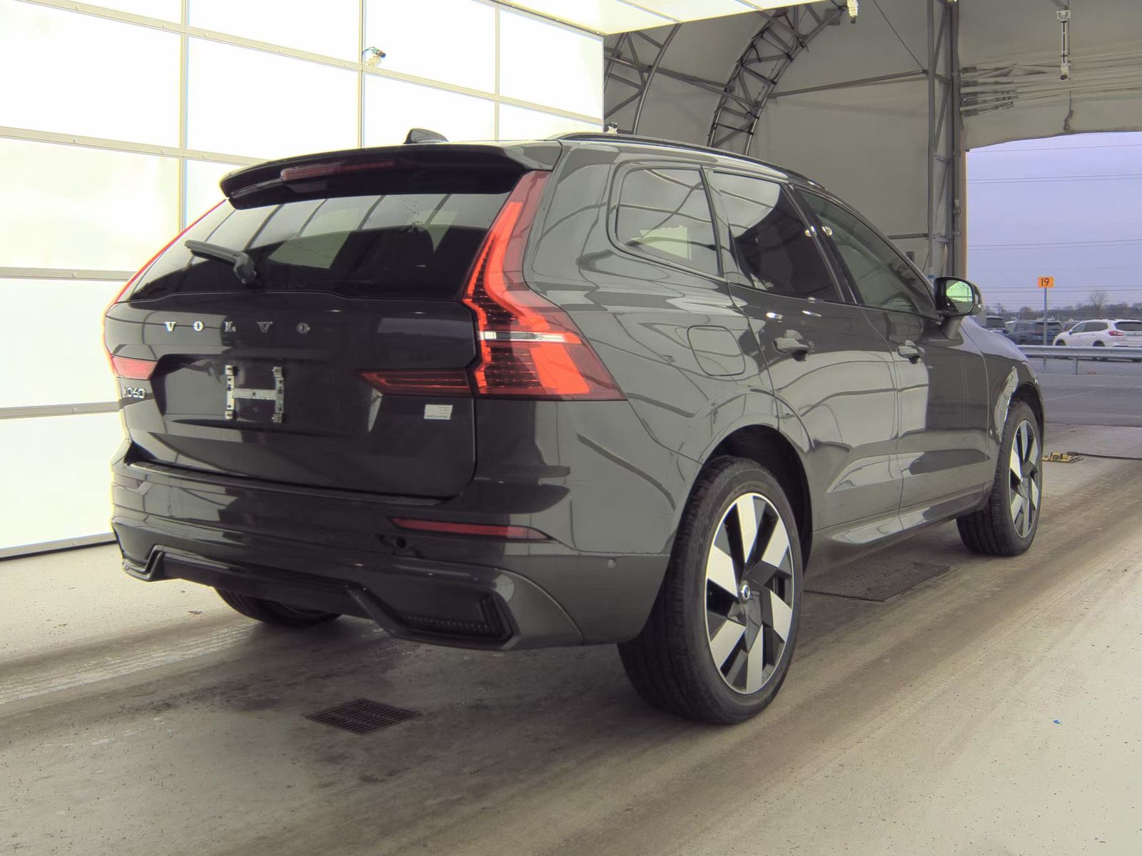 2024 Volvo XC60 Recharge T8 Plus AWD