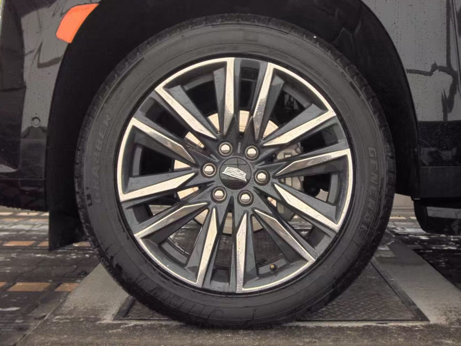 2023 Cadillac Escalade Sport AWD