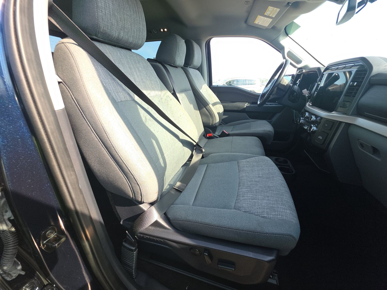 2022 Ford F-150 XLT RWD