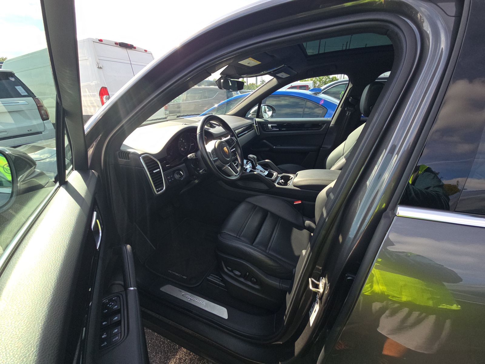 2022 Porsche Cayenne Base AWD