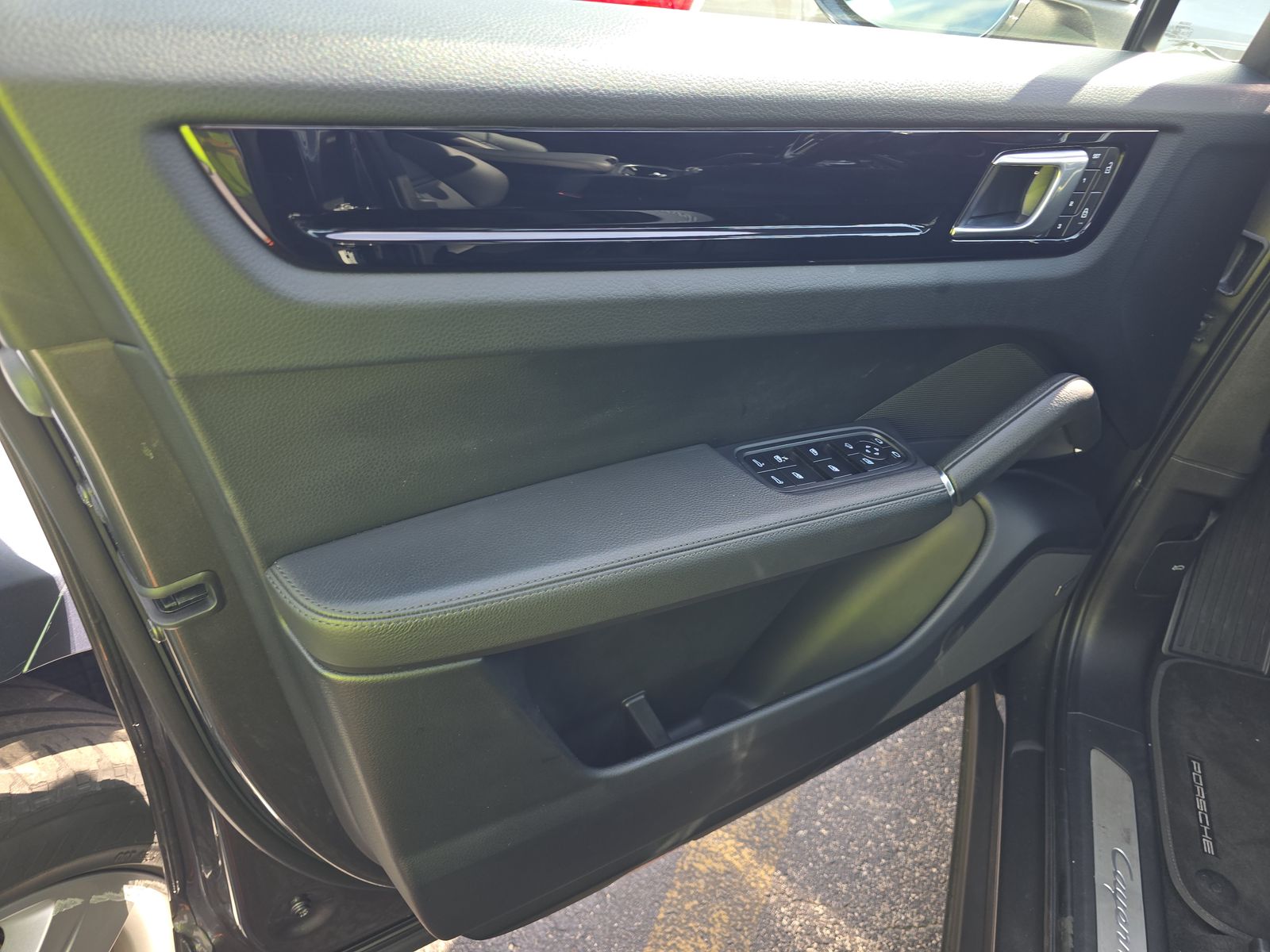 2022 Porsche Cayenne Base AWD