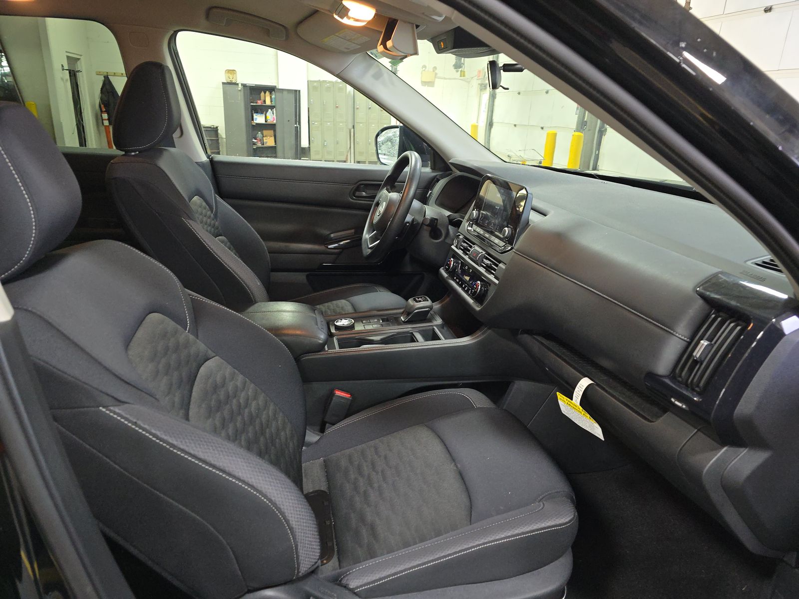 2024 Nissan Pathfinder S AWD