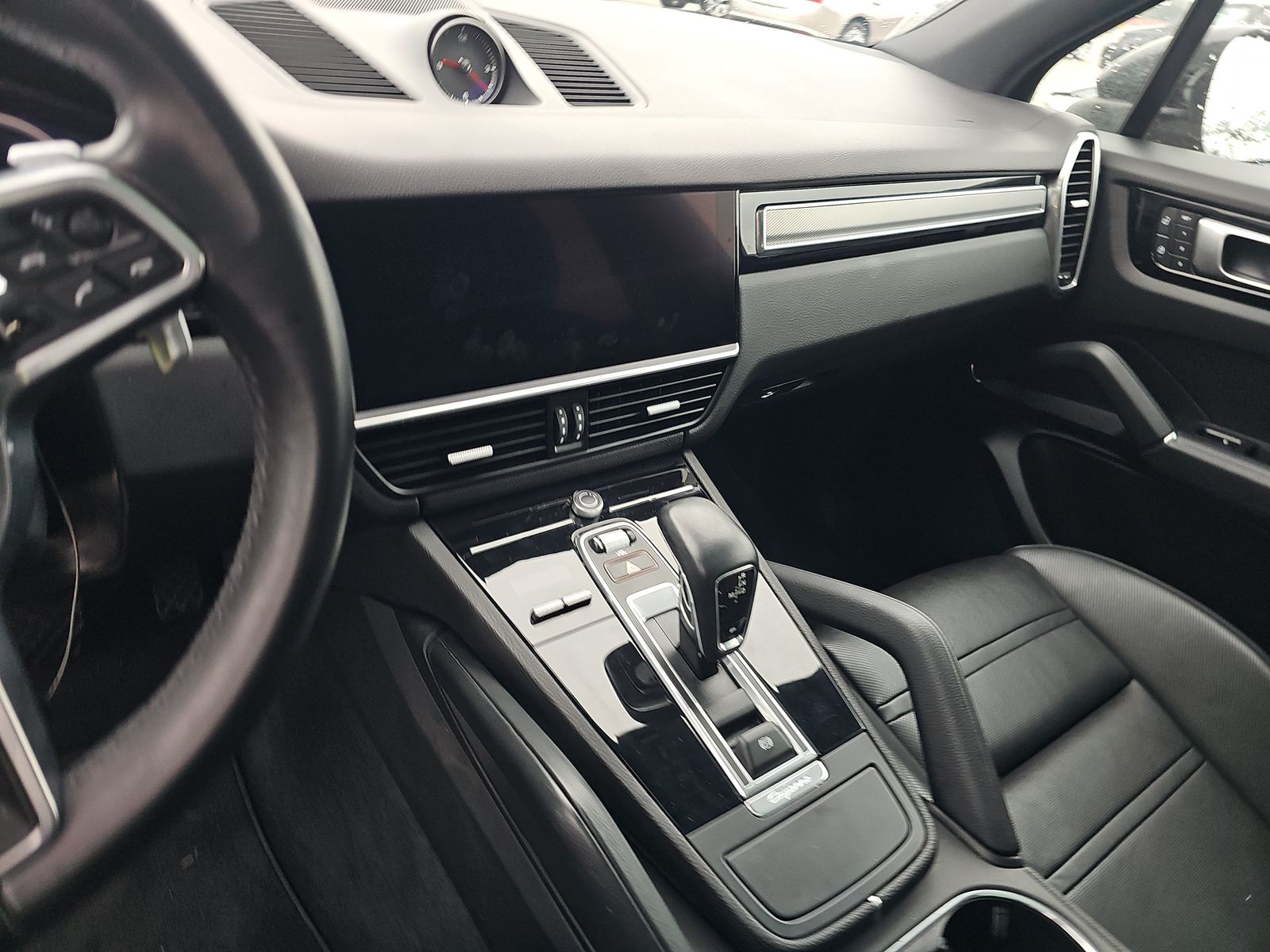 2023 Porsche Cayenne Platinum Edition AWD