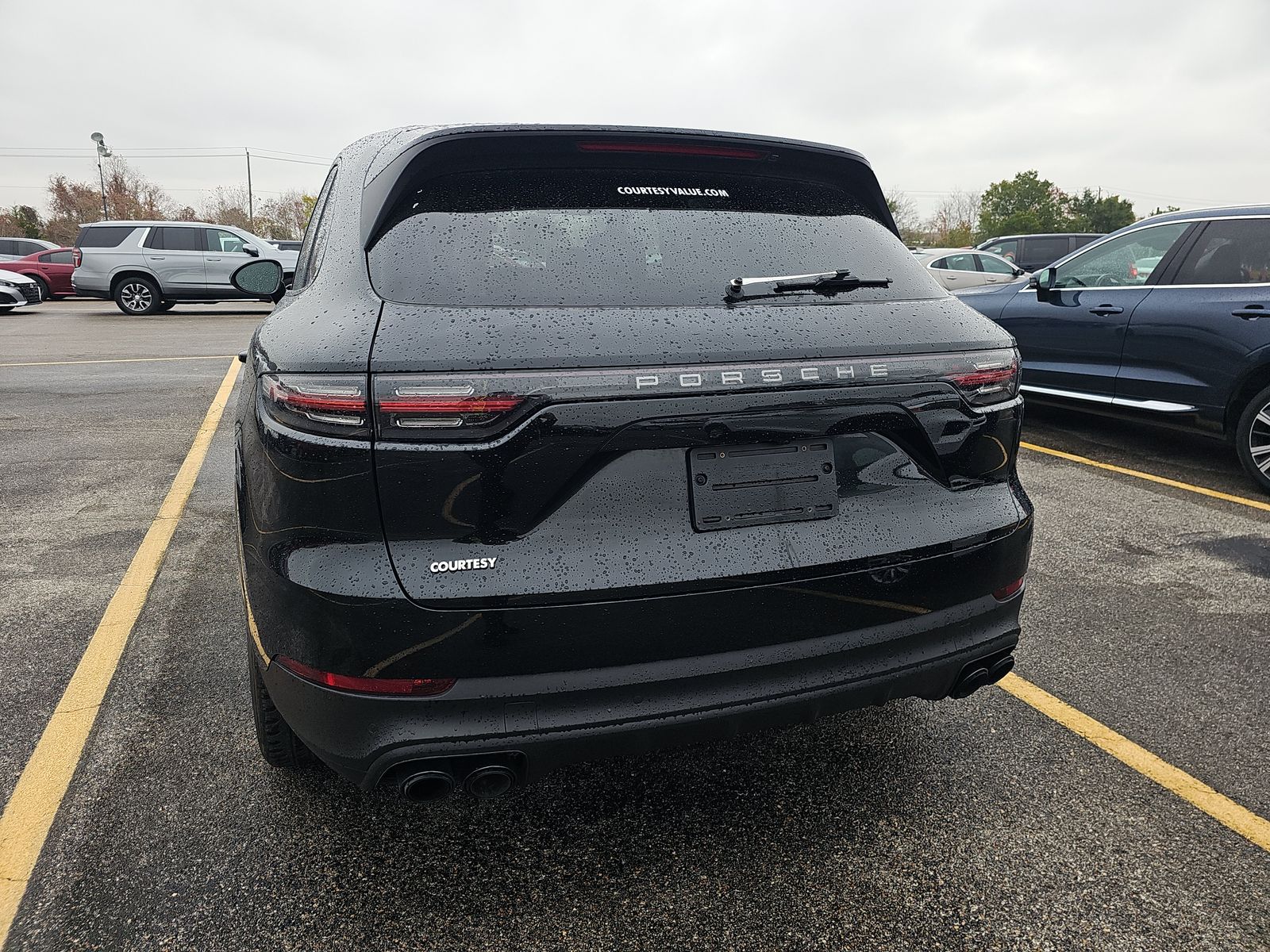 2023 Porsche Cayenne Platinum Edition AWD