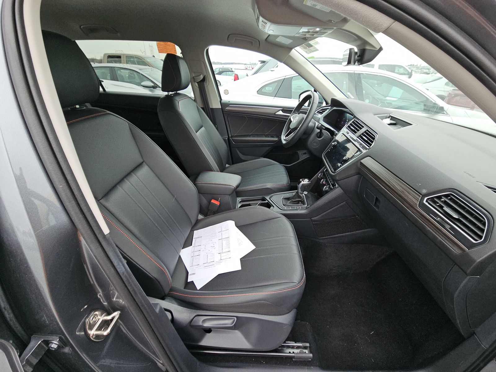 2024 Volkswagen Tiguan 2.0T Wolfsburg Edition FWD