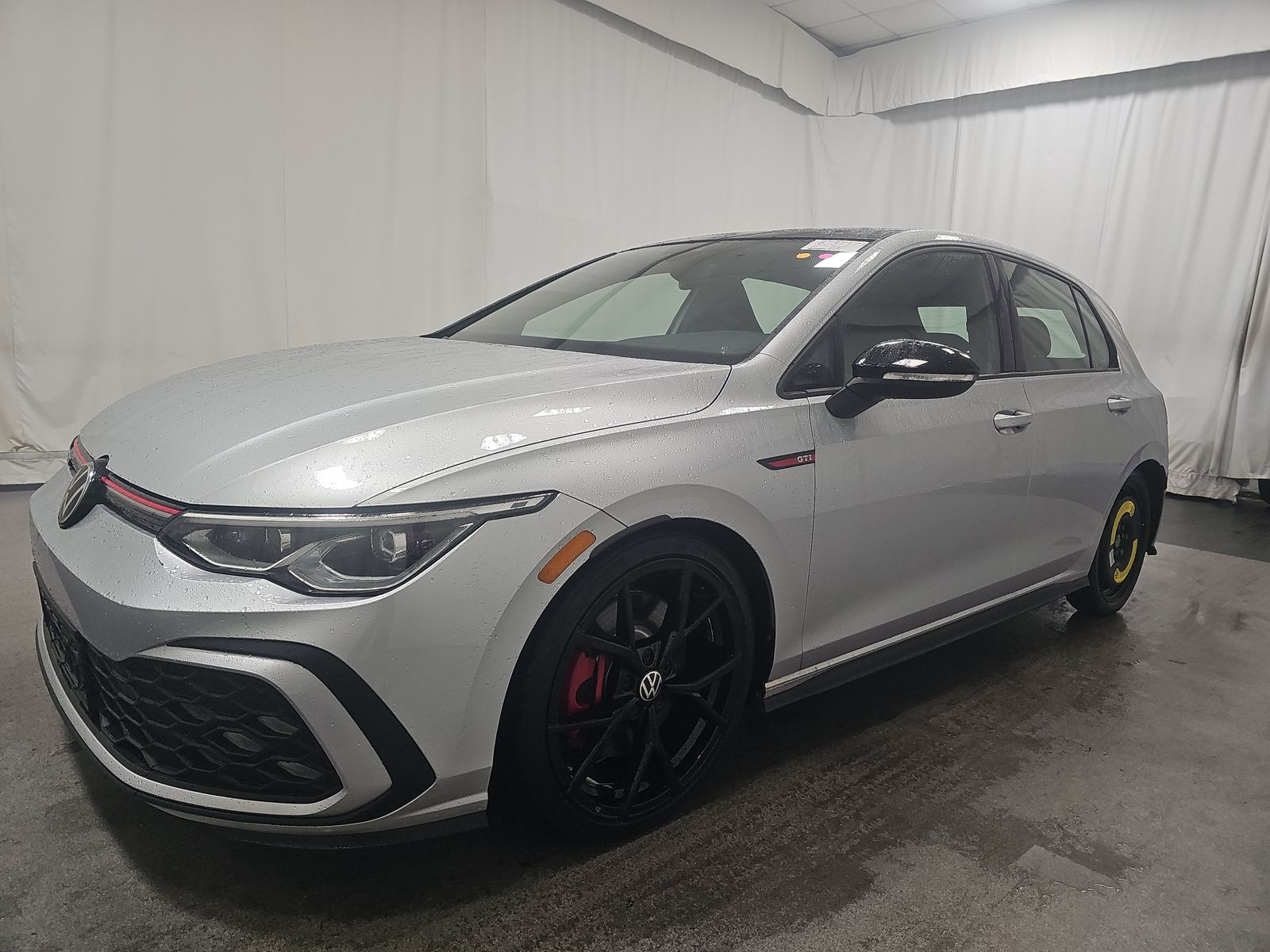 2024 Volkswagen Golf GTI 2.0T 380 SE FWD