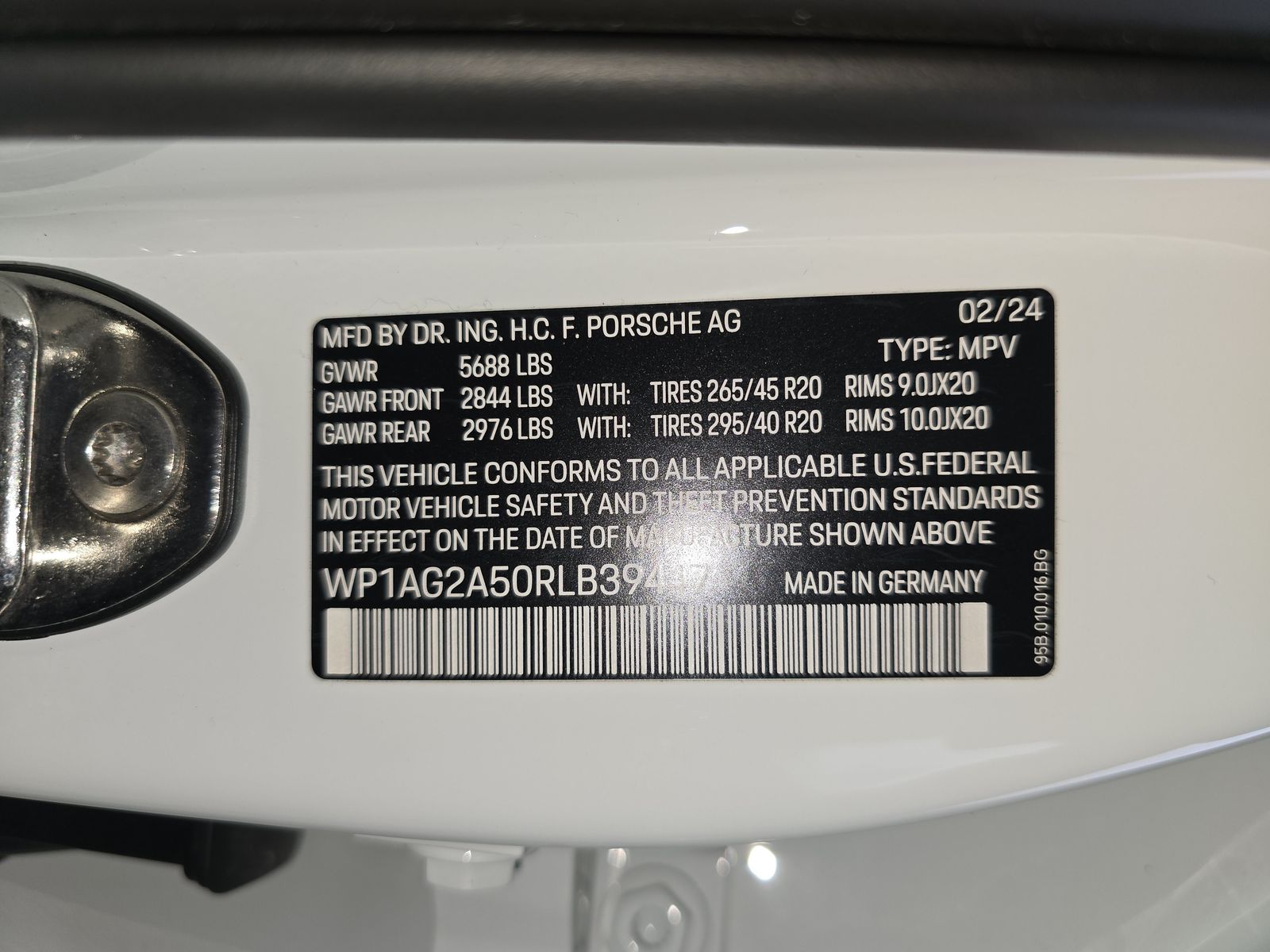 2024 Porsche Macan S AWD