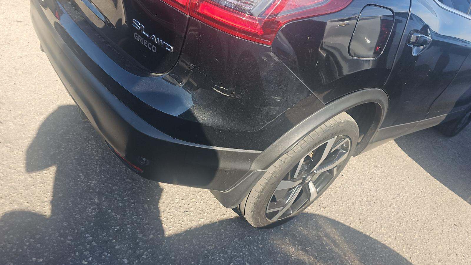 2021 Nissan Rogue Sport SL AWD