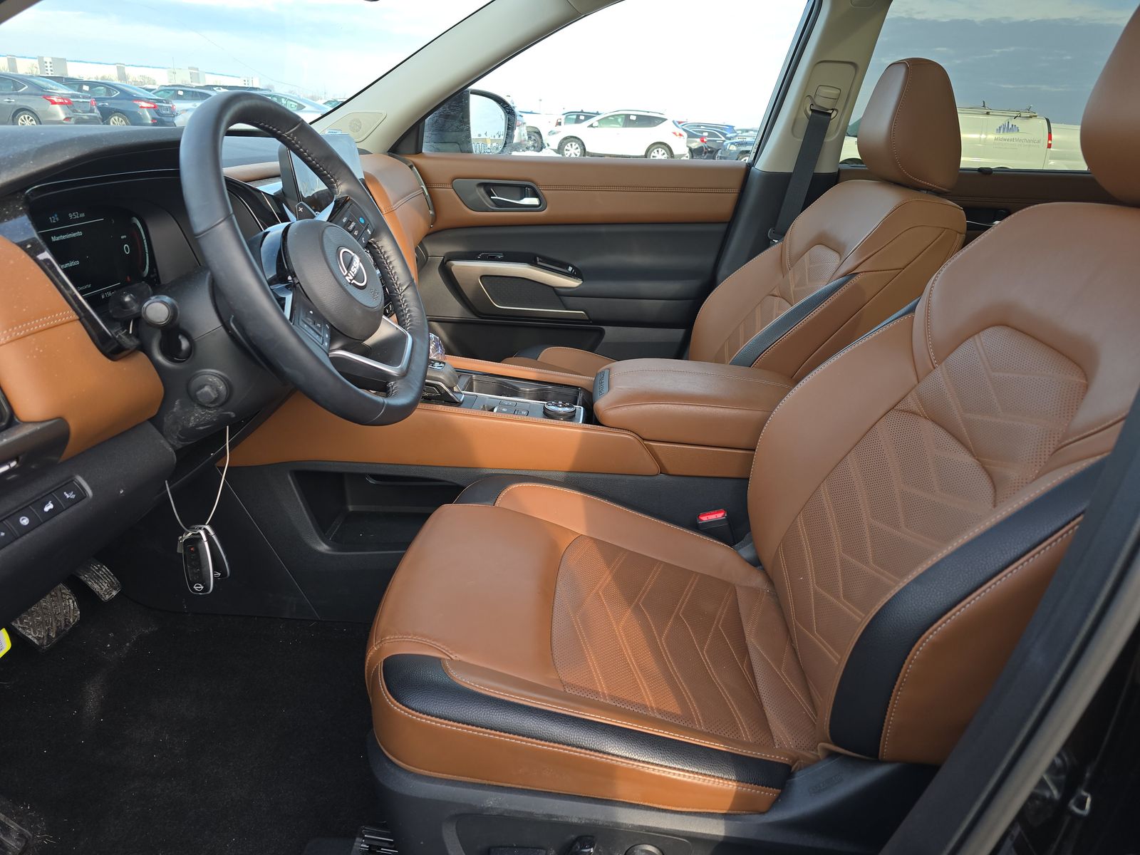 2024 Nissan Pathfinder Platinum AWD