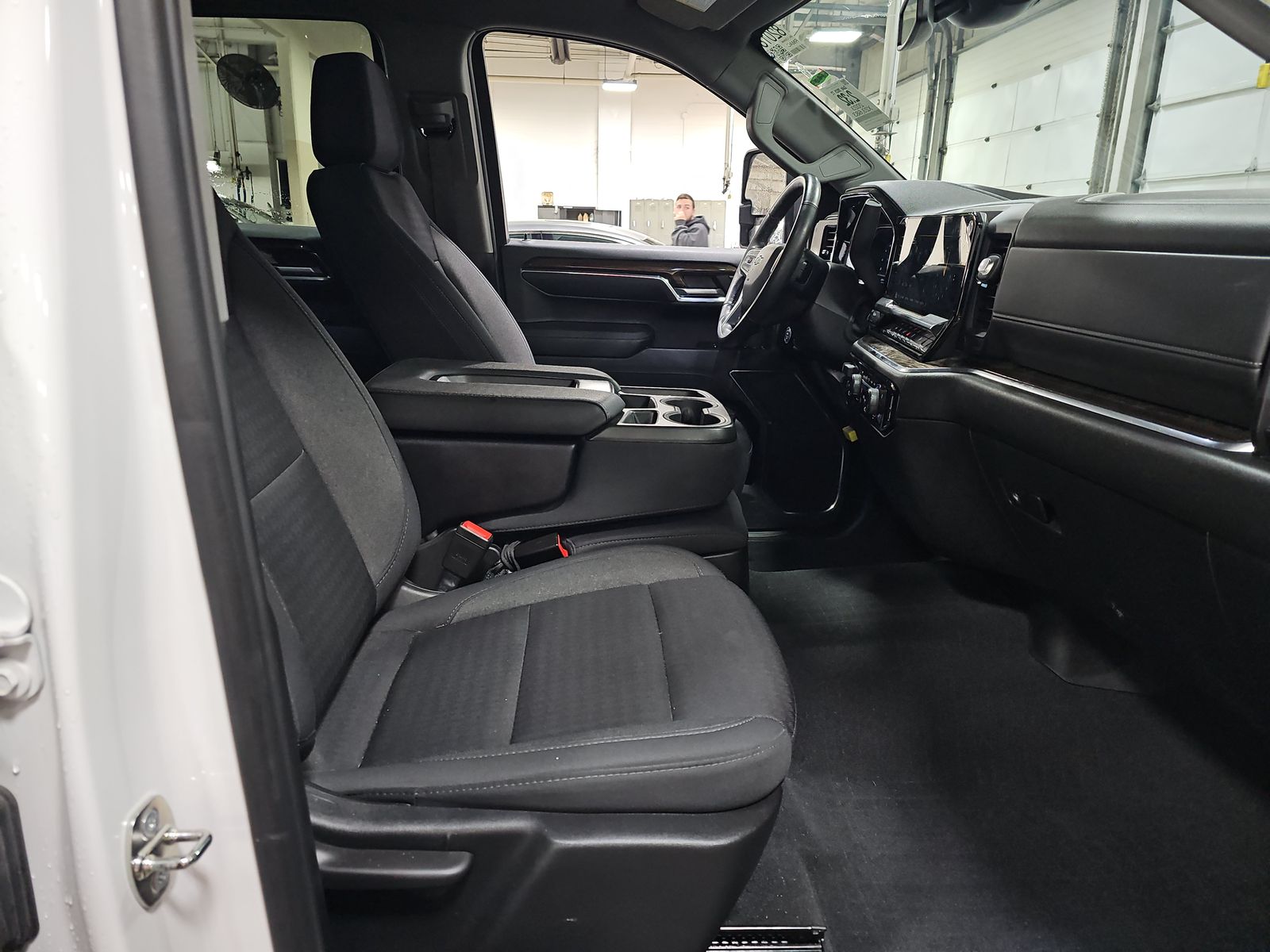 2023 Chevrolet Silverado 1500 RST AWD