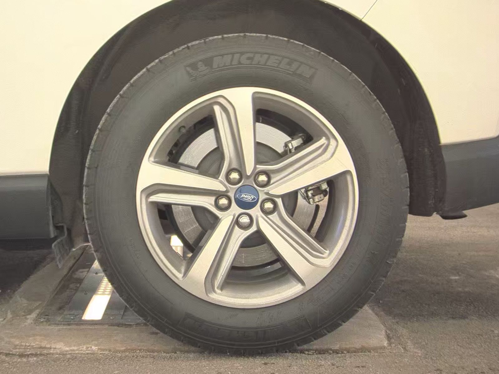 2022 Ford Edge SEL AWD