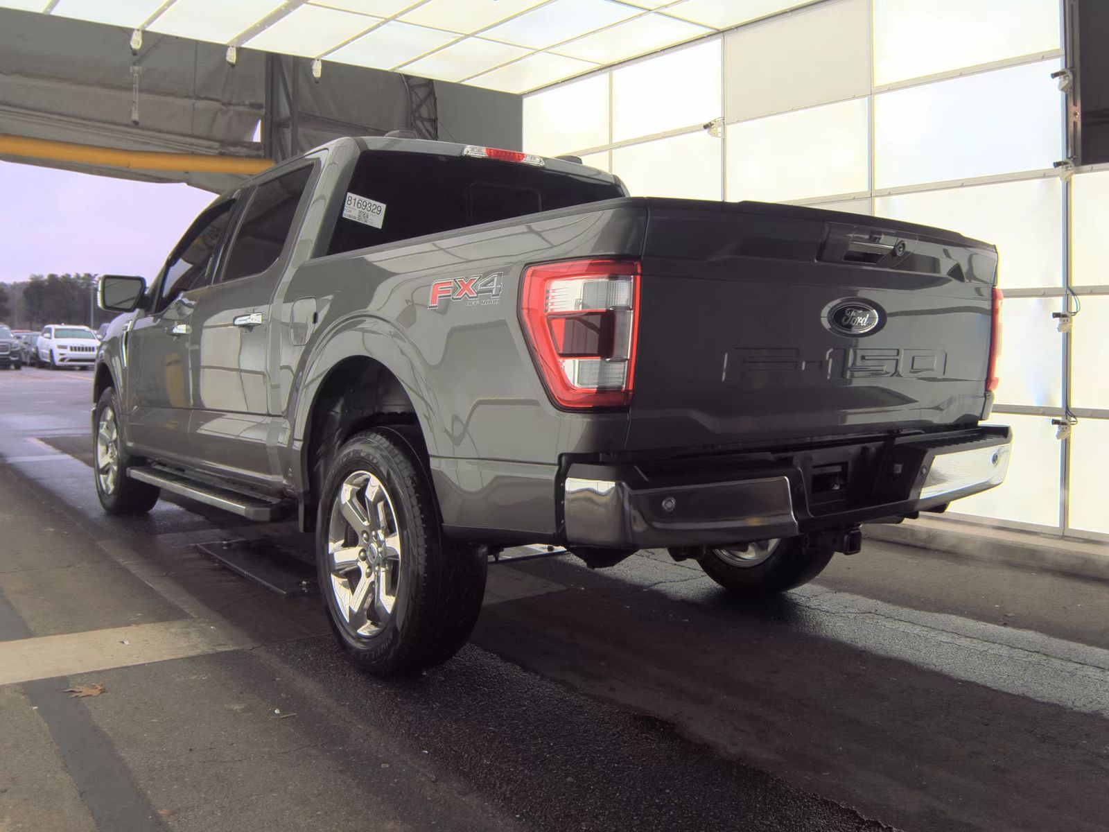 2023 Ford F-150 Lariat AWD