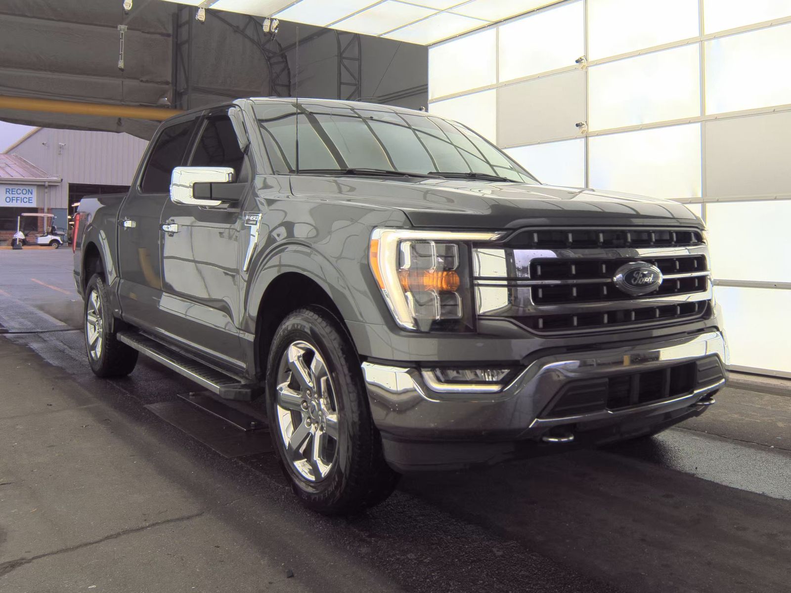 2023 Ford F-150 Lariat AWD