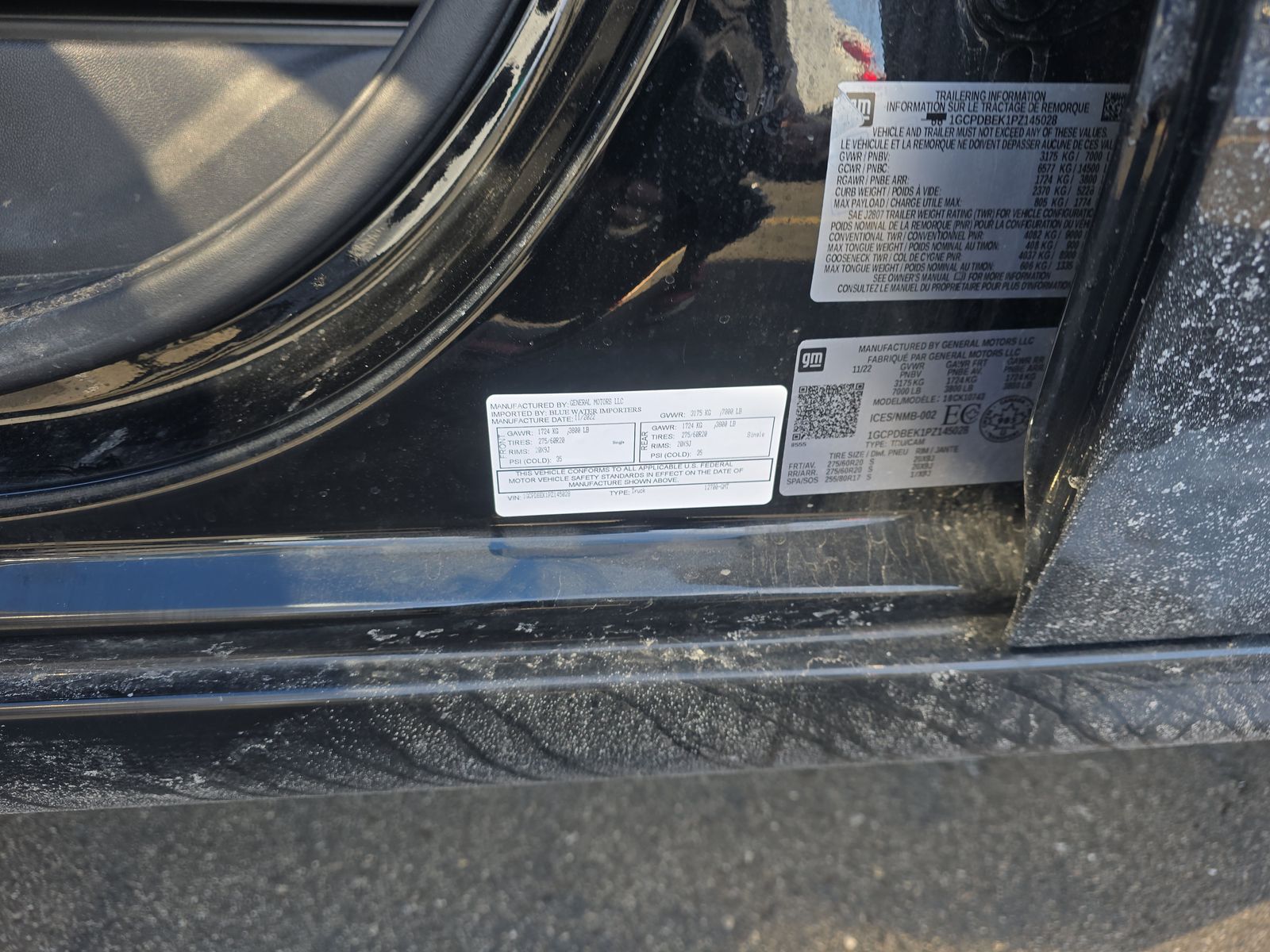 2023 Chevrolet Silverado 1500 Custom AWD