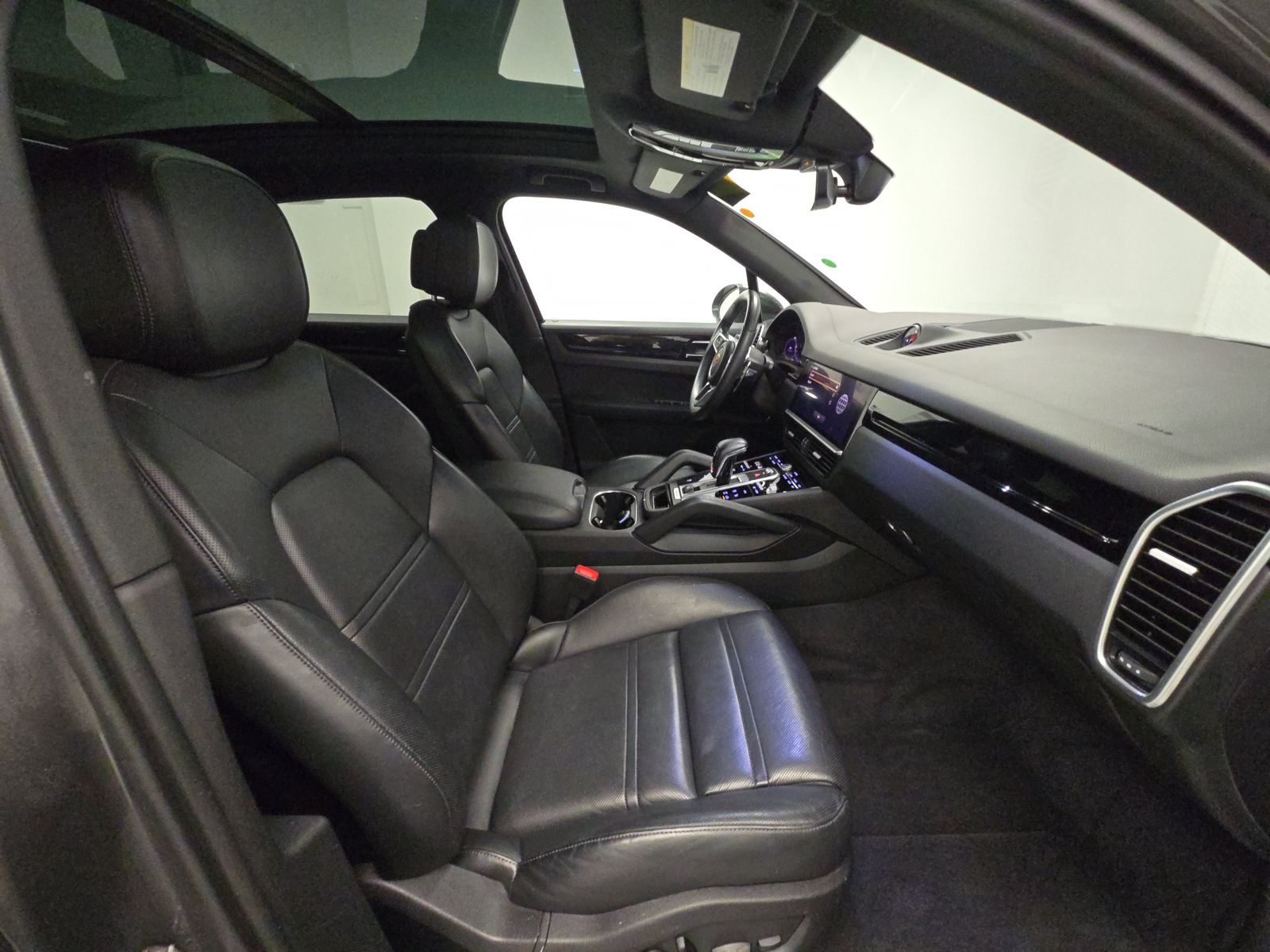 2023 Porsche Cayenne Base AWD