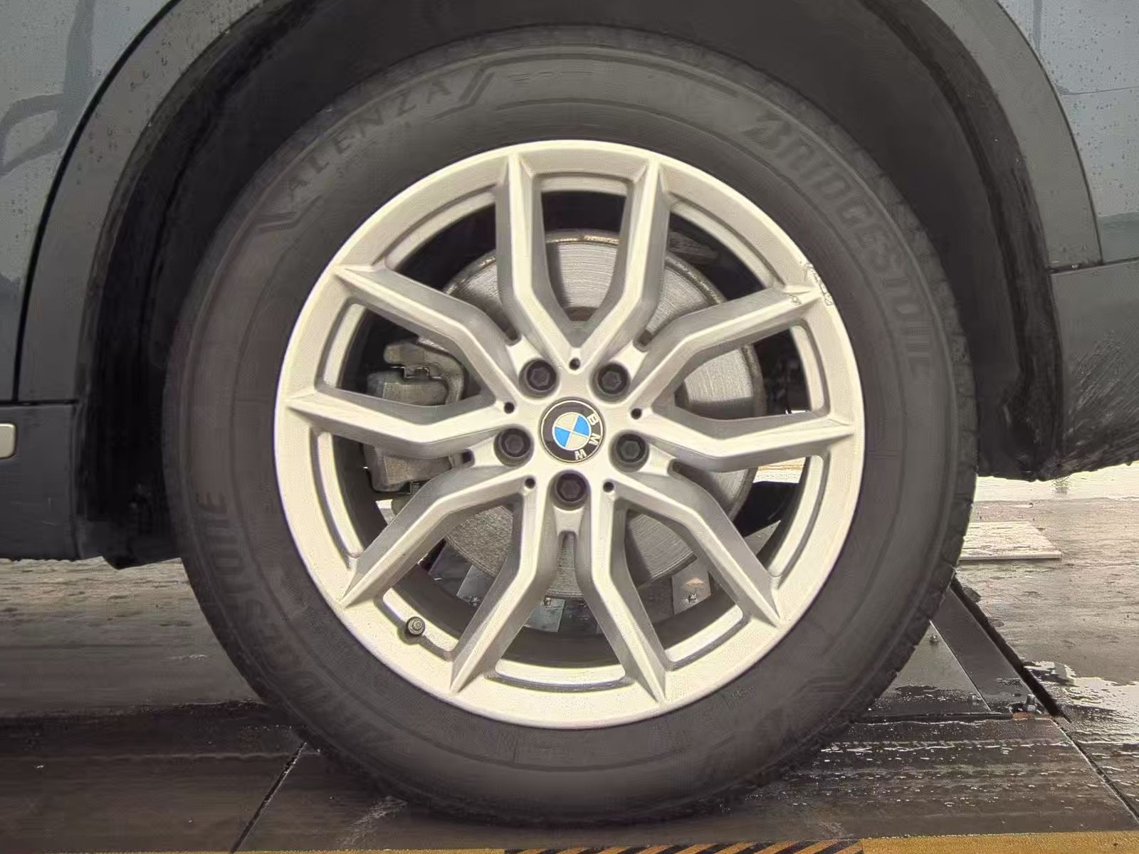 2020 BMW X5 xDrive40i AWD