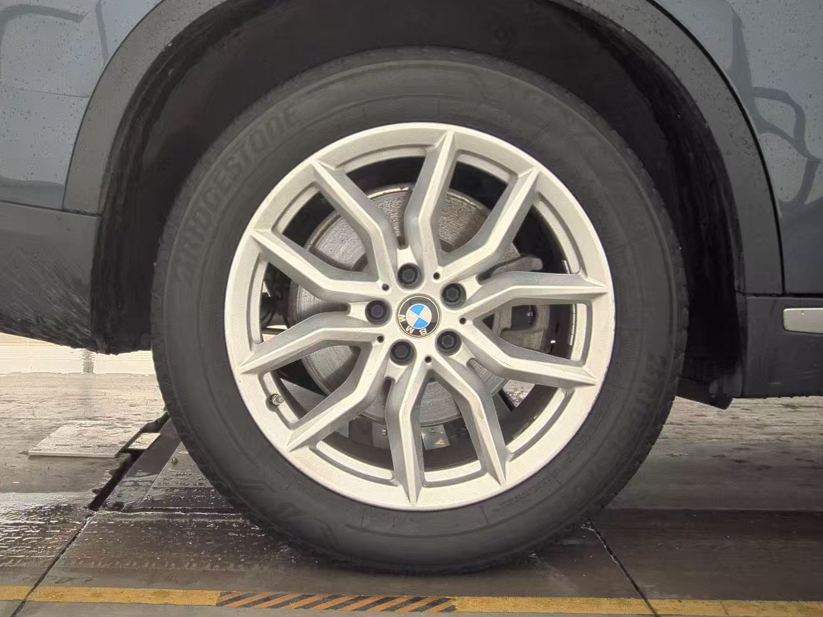 2020 BMW X5 xDrive40i AWD