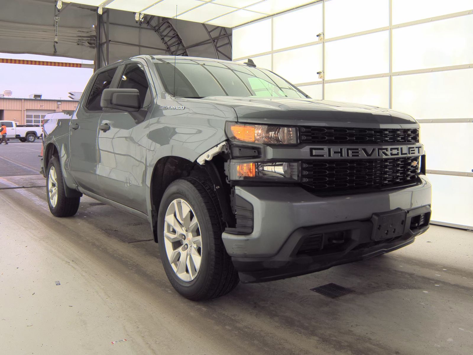 2022 Chevrolet Silverado 1500 Custom AWD