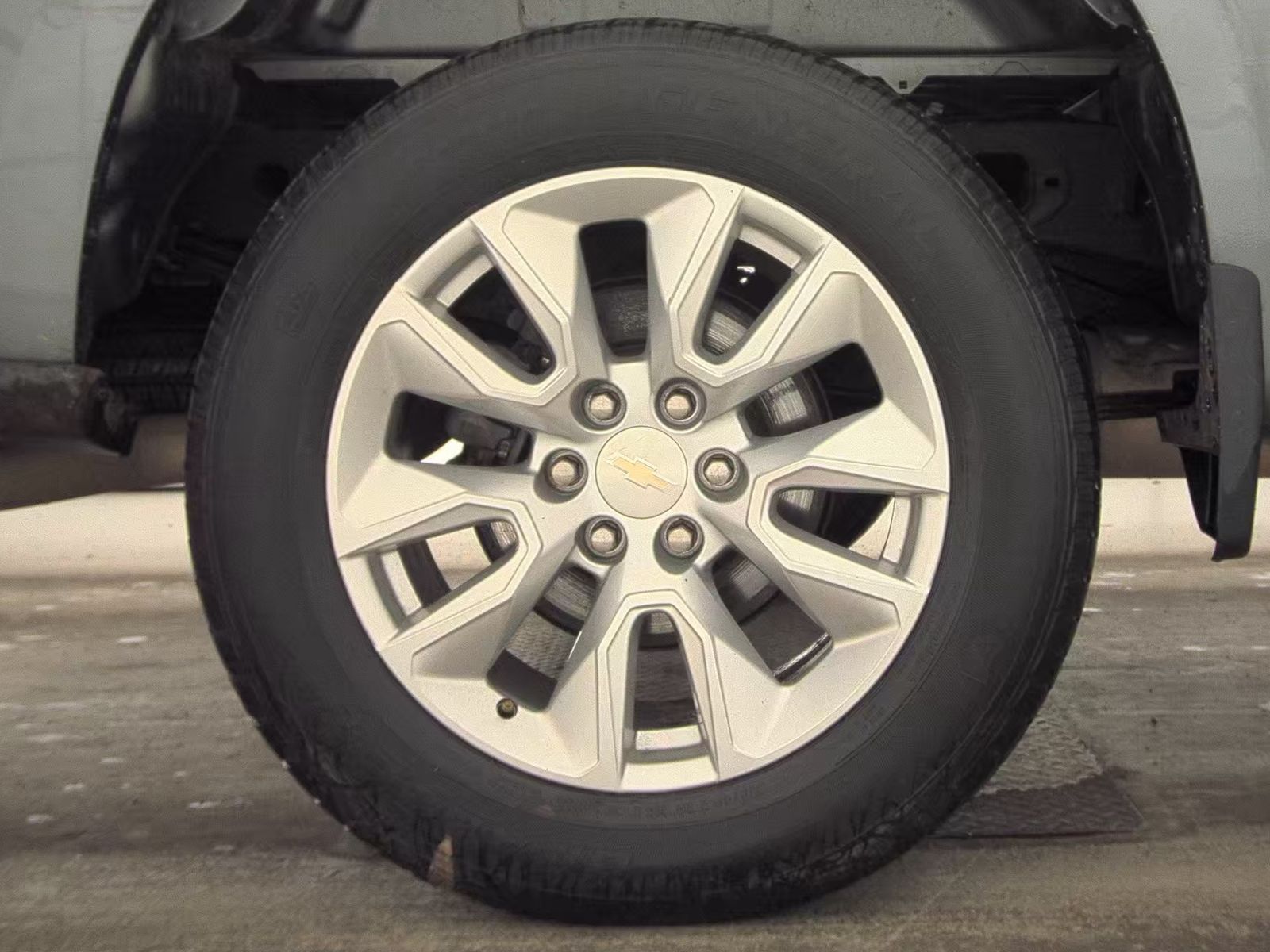 2022 Chevrolet Silverado 1500 Custom AWD