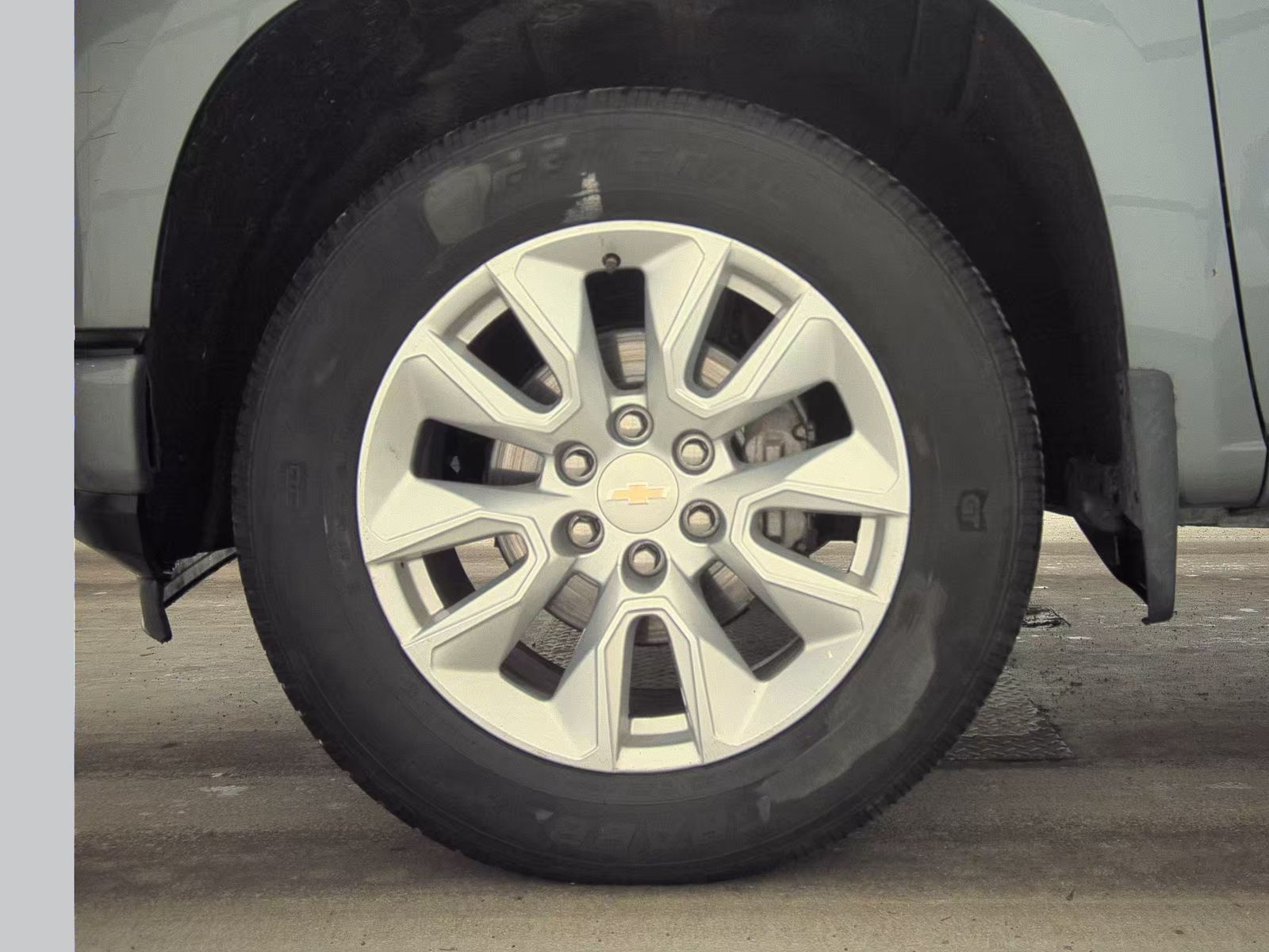 2022 Chevrolet Silverado 1500 Custom AWD