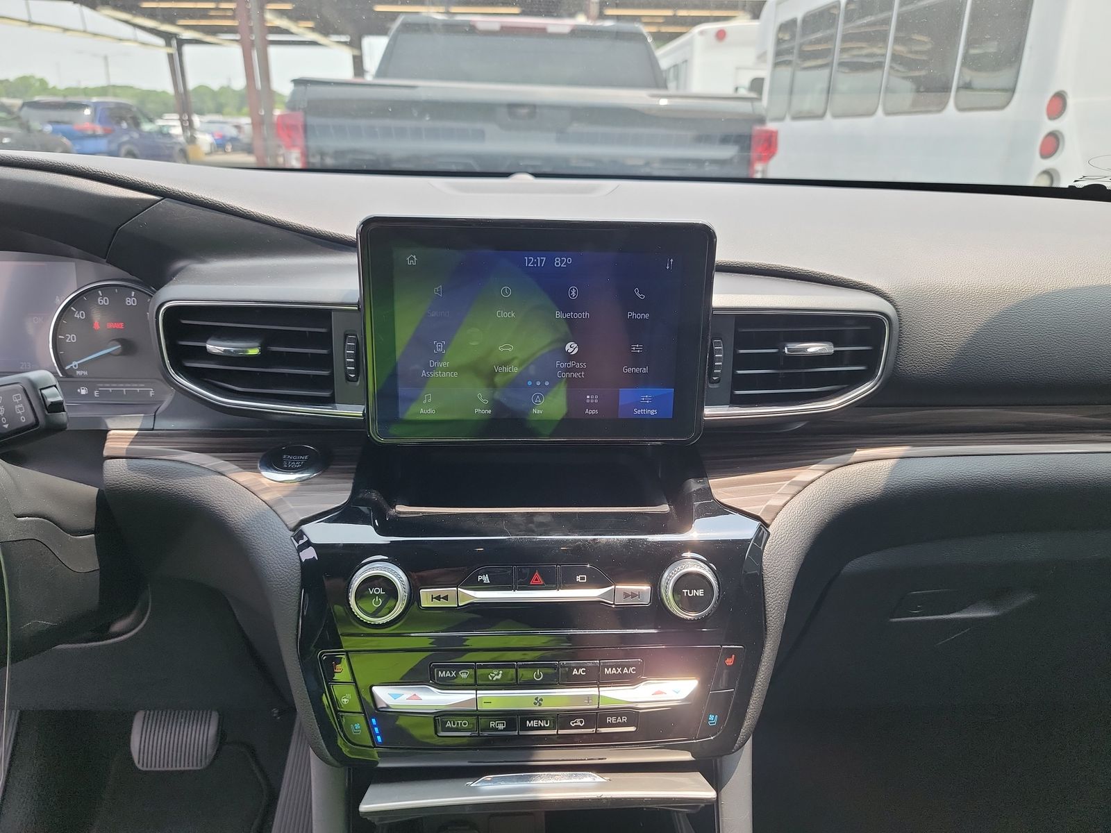 2022 Ford Explorer Limited AWD