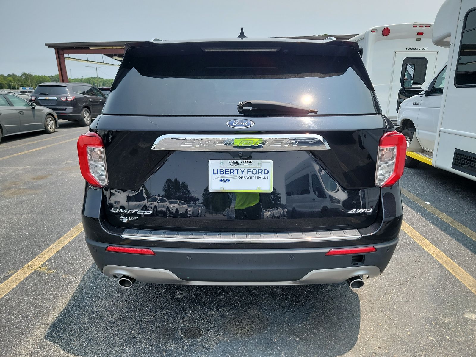 2022 Ford Explorer Limited AWD