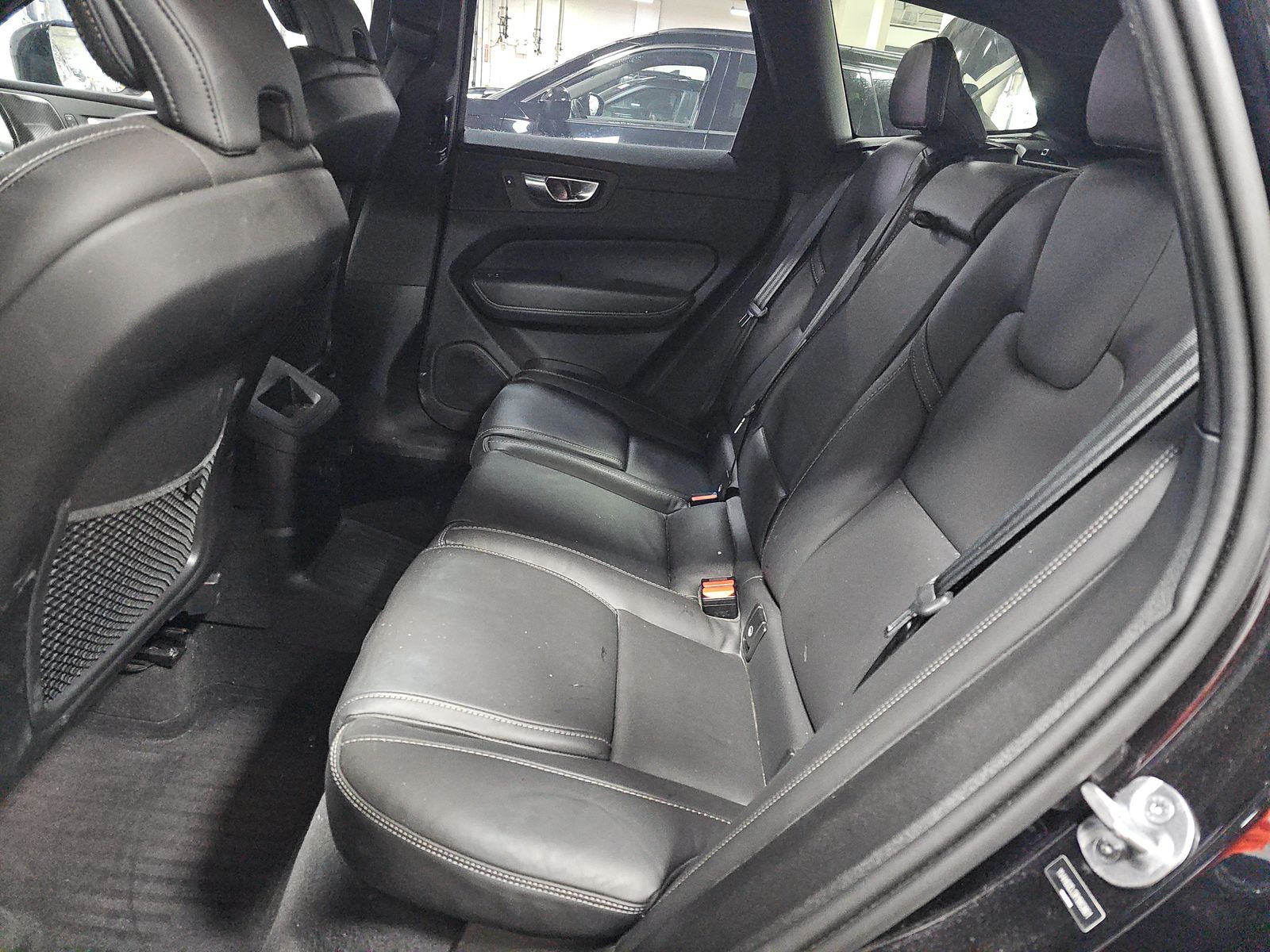 2024 Volvo XC60 Recharge T8 Ultimate Black Edition AWD