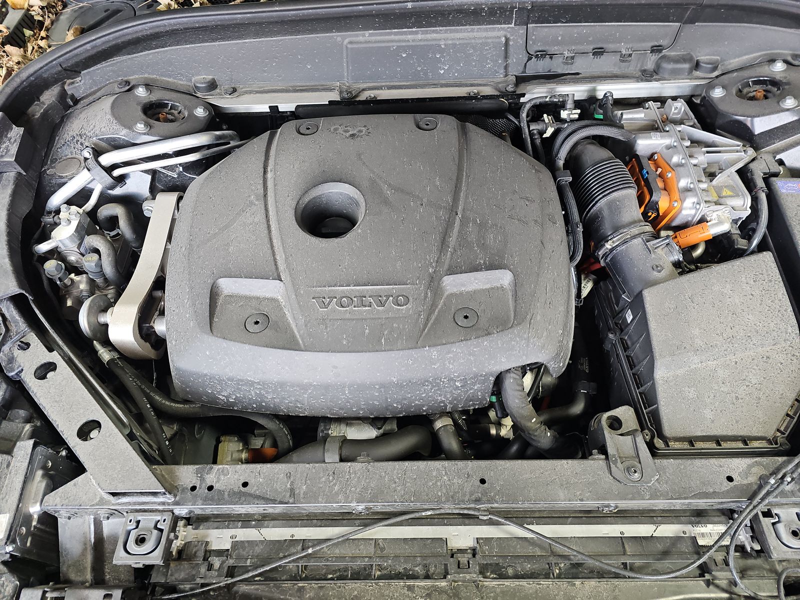 2024 Volvo XC60 Recharge T8 Ultimate Black Edition AWD