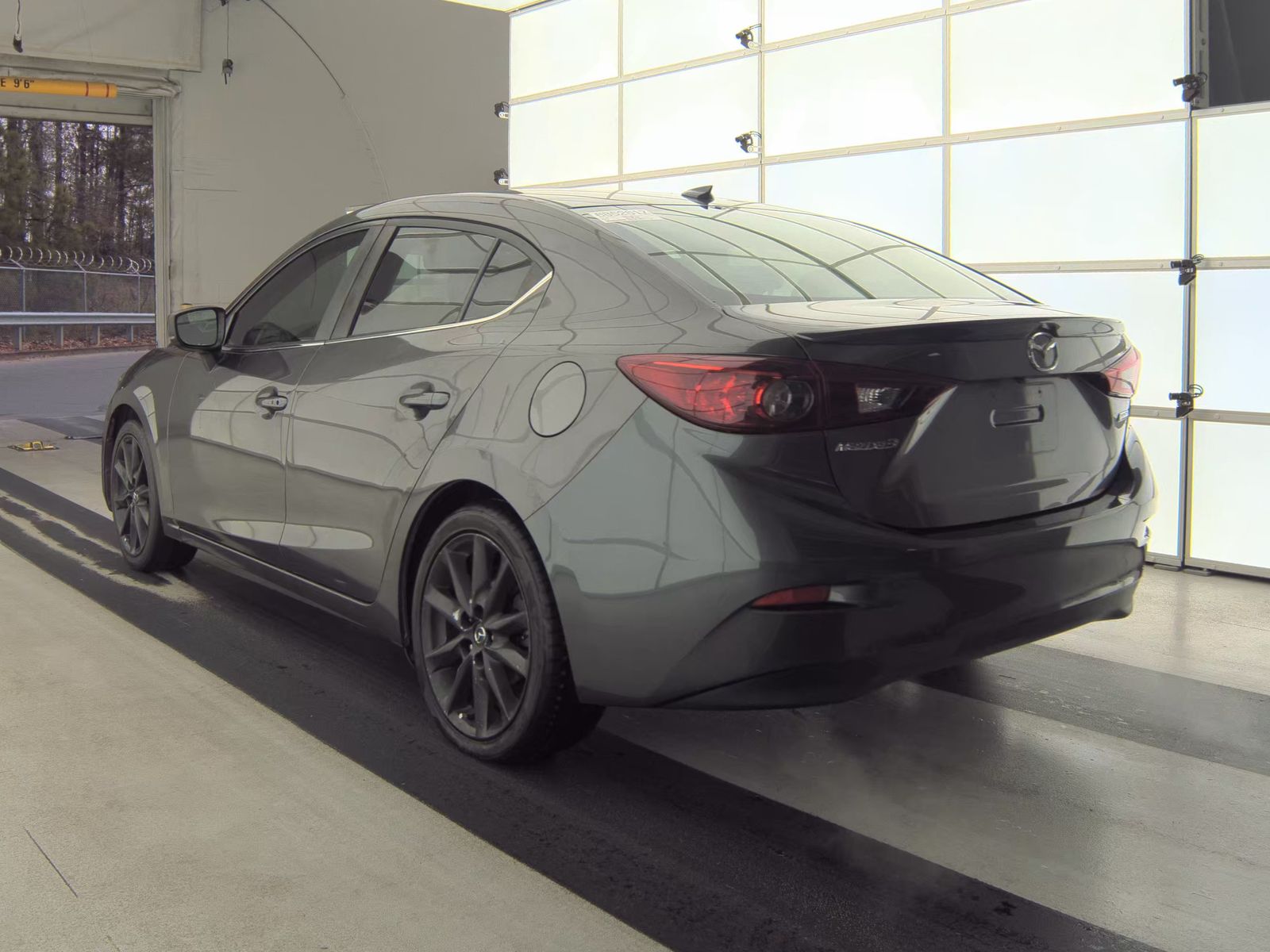 2018 MAZDA MAZDA3 Touring FWD