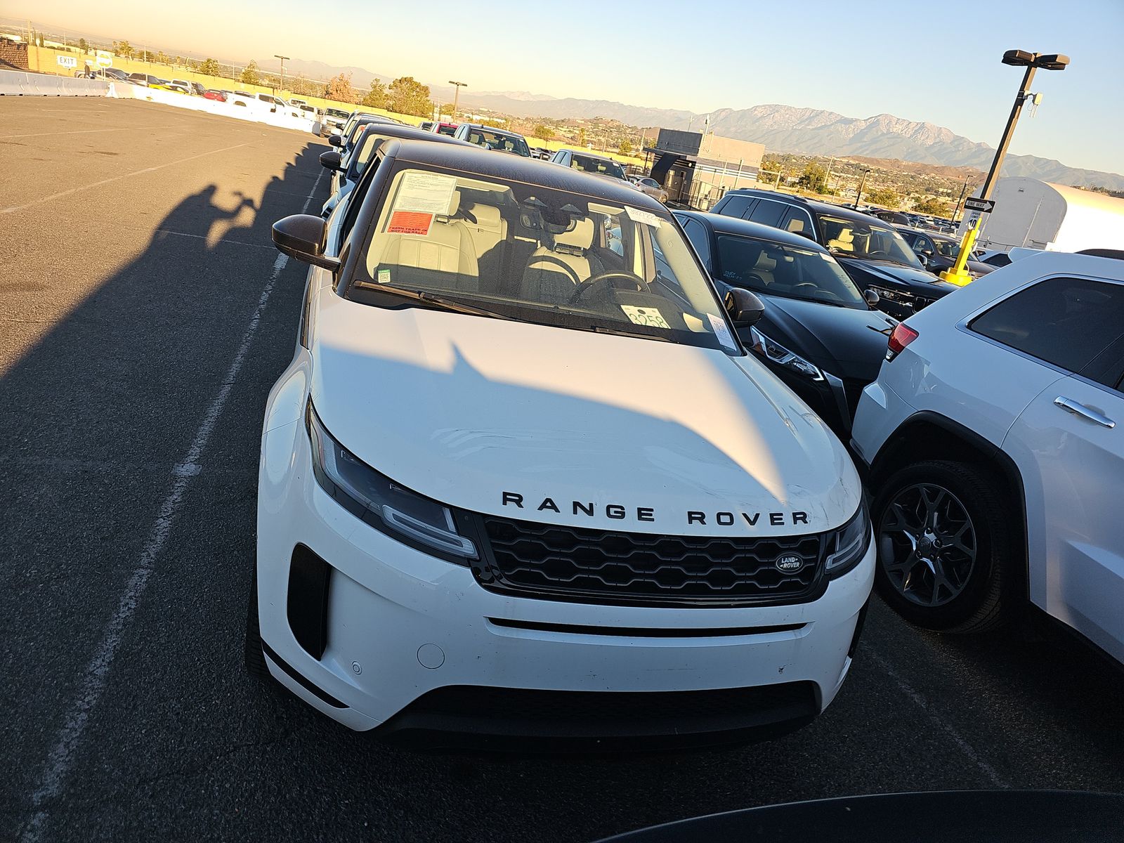 2023 Land Rover Range Rover Evoque SE AWD