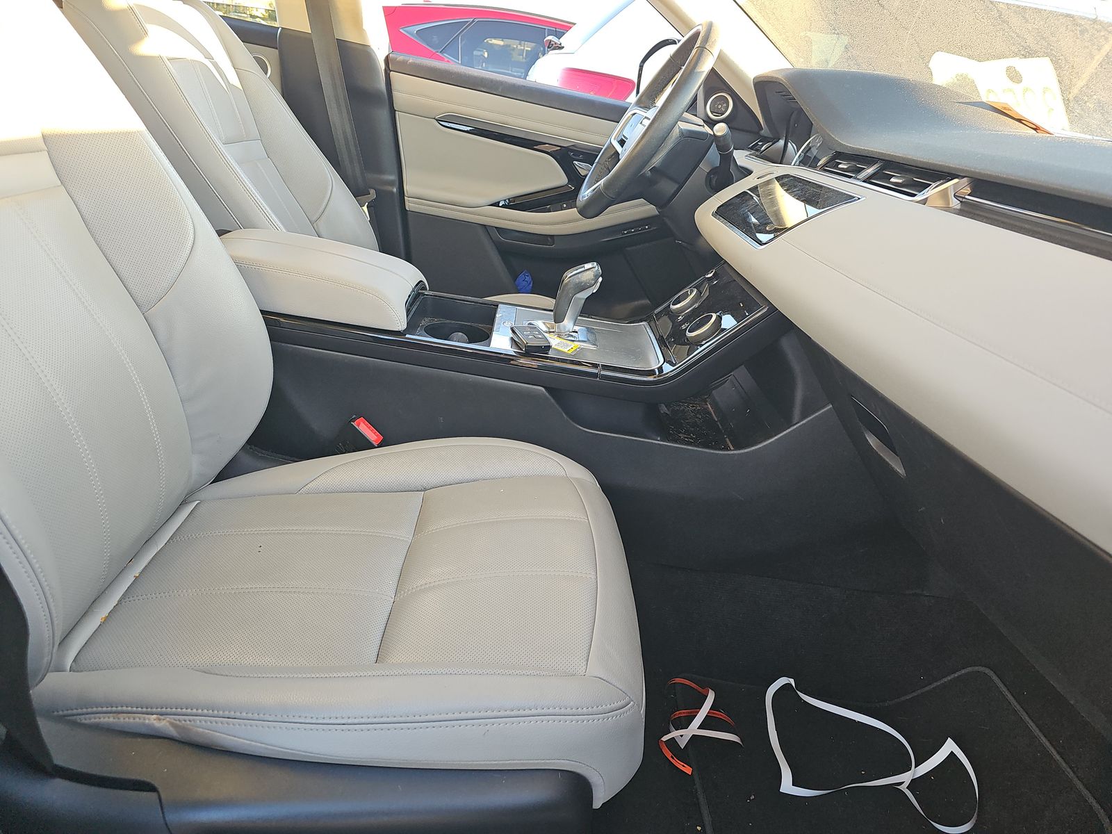 2023 Land Rover Range Rover Evoque SE AWD