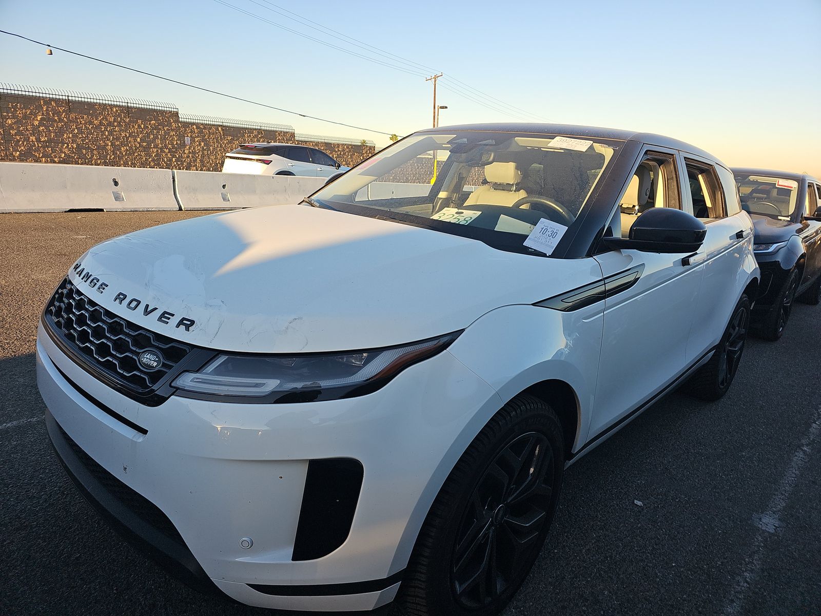 2023 Land Rover Range Rover Evoque SE AWD