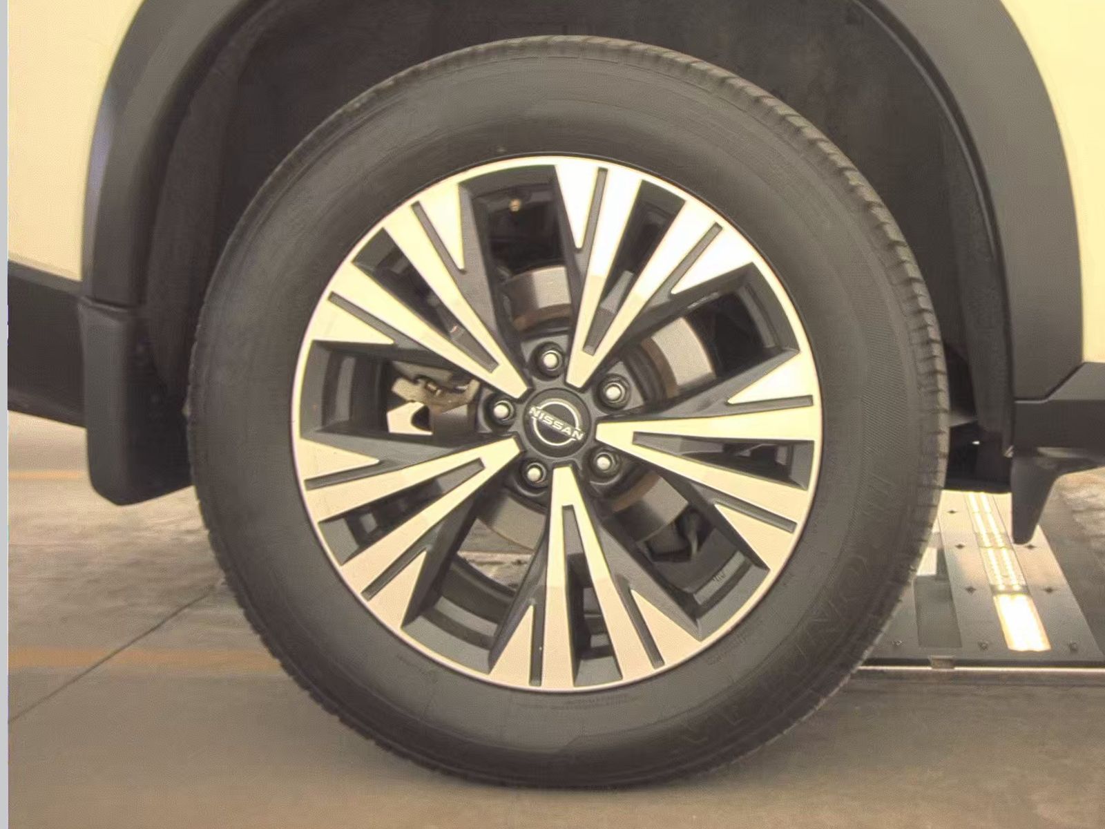 2023 Nissan Rogue SV AWD