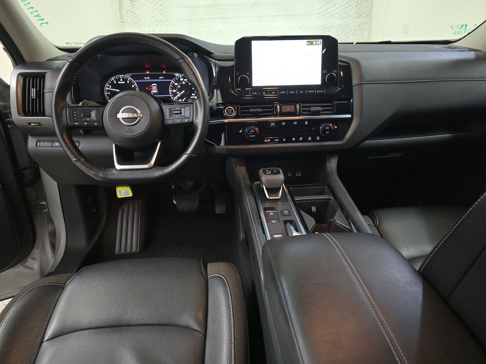 2024 Nissan Pathfinder SL FWD