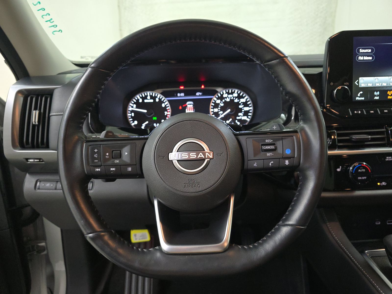 2024 Nissan Pathfinder SL FWD