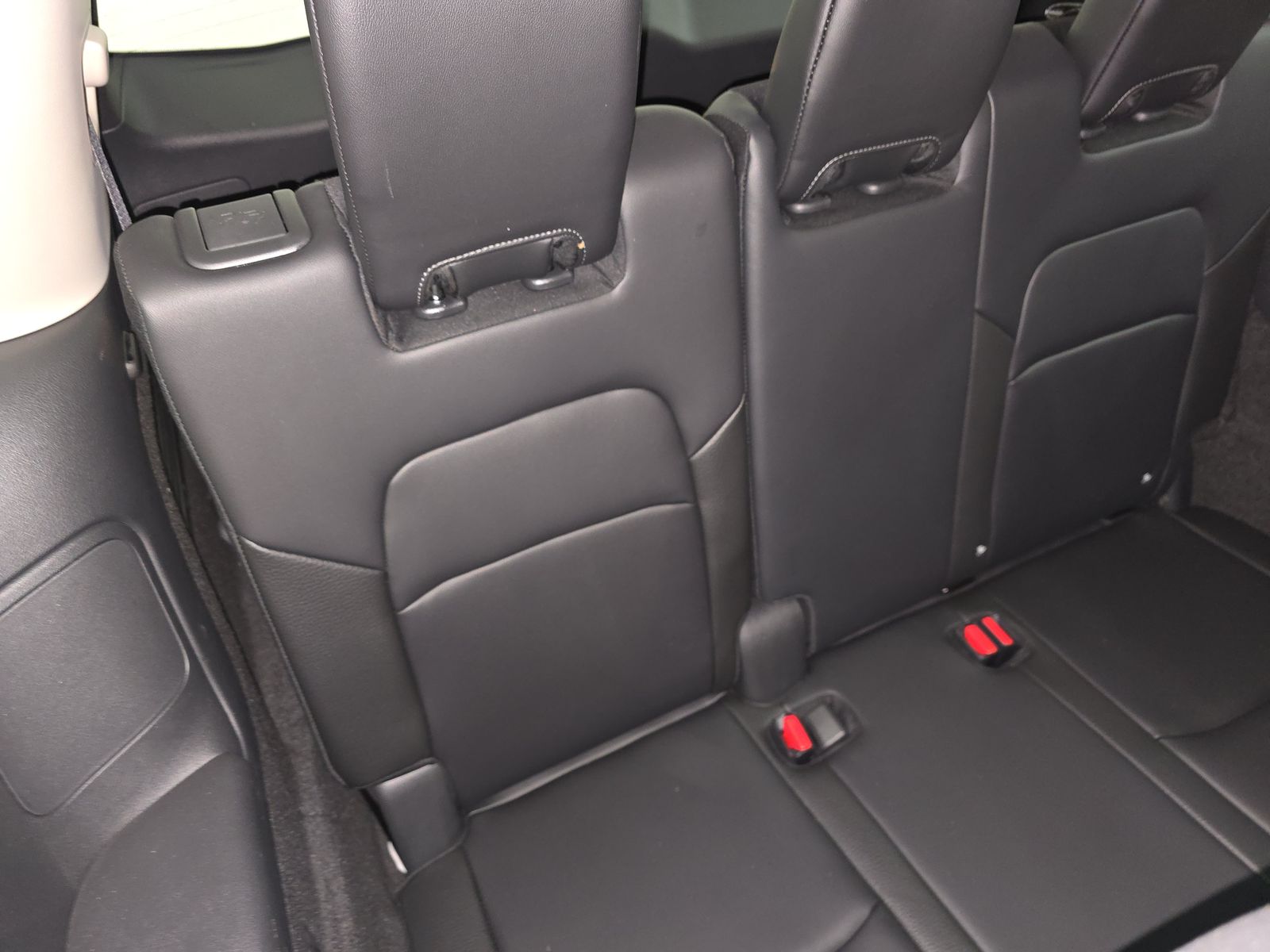 2024 Nissan Pathfinder SL FWD