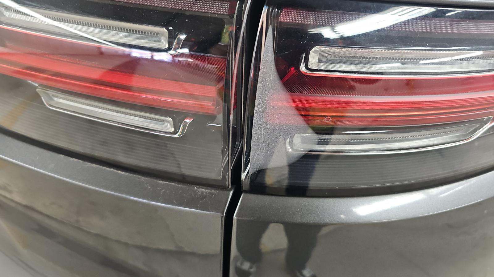 2022 Porsche Cayenne E-Hybrid AWD