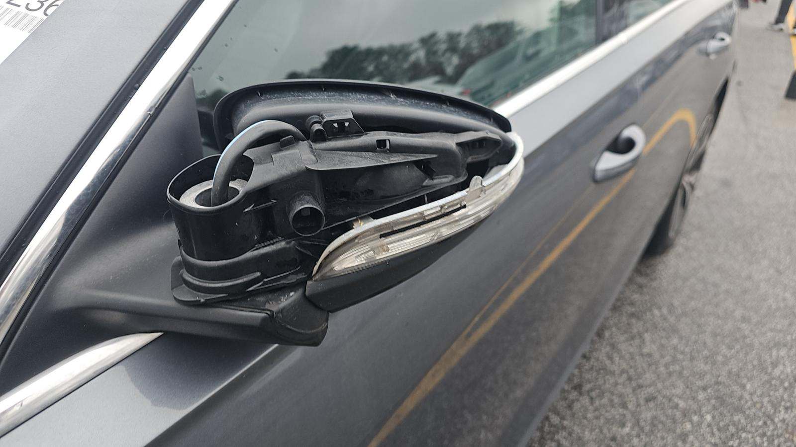 2021 Volkswagen Passat 2.0T SE FWD