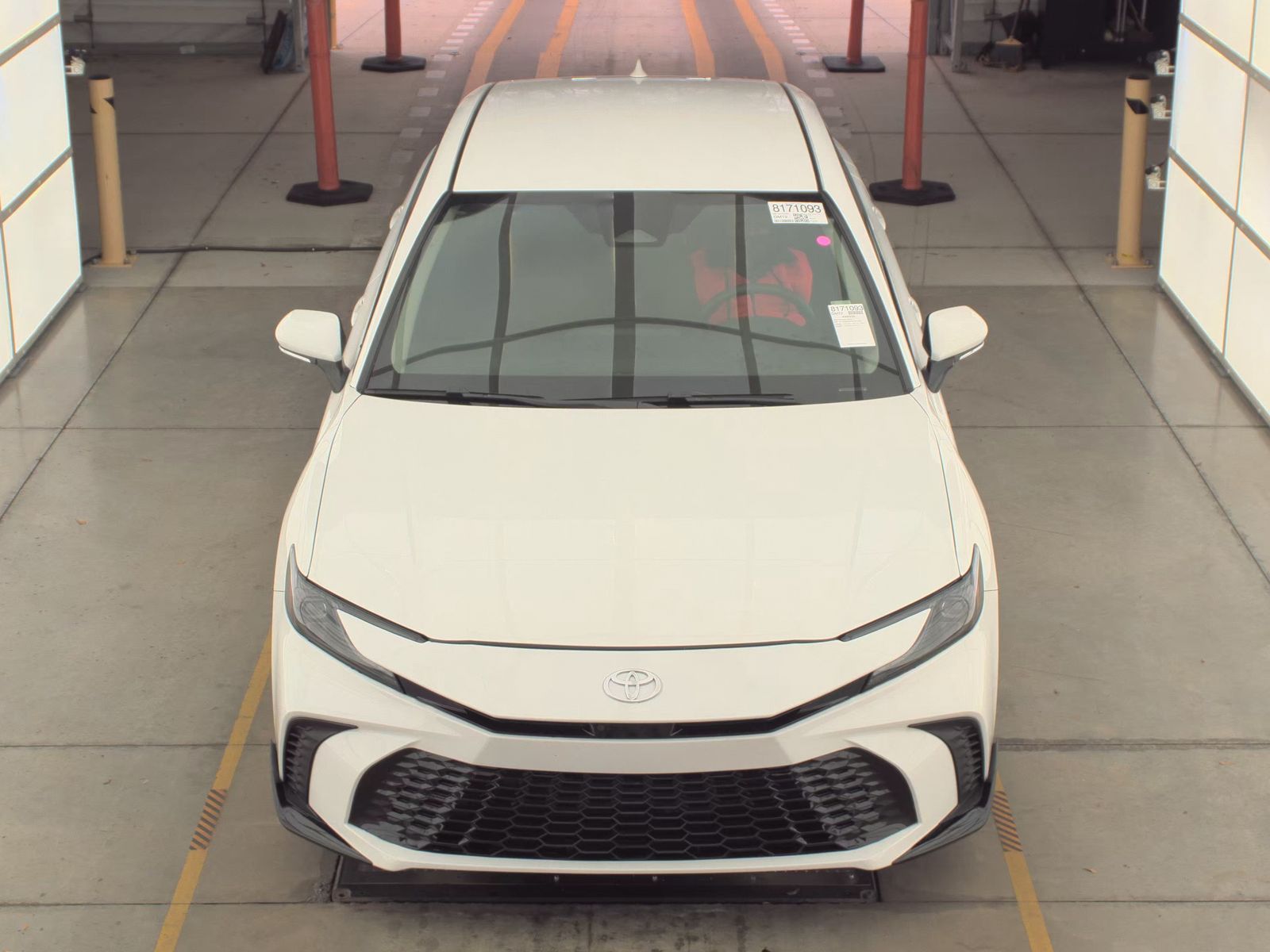 2025 Toyota Camry LE FWD